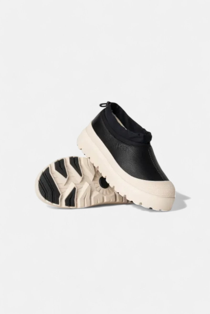 Slip on tasman weather hybrid