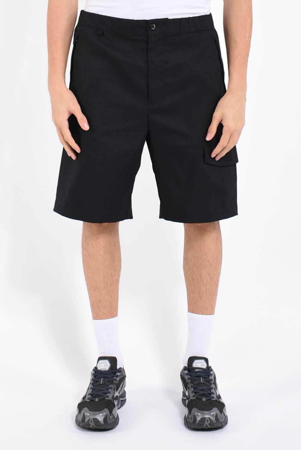 The metropolis series bermuda cargo