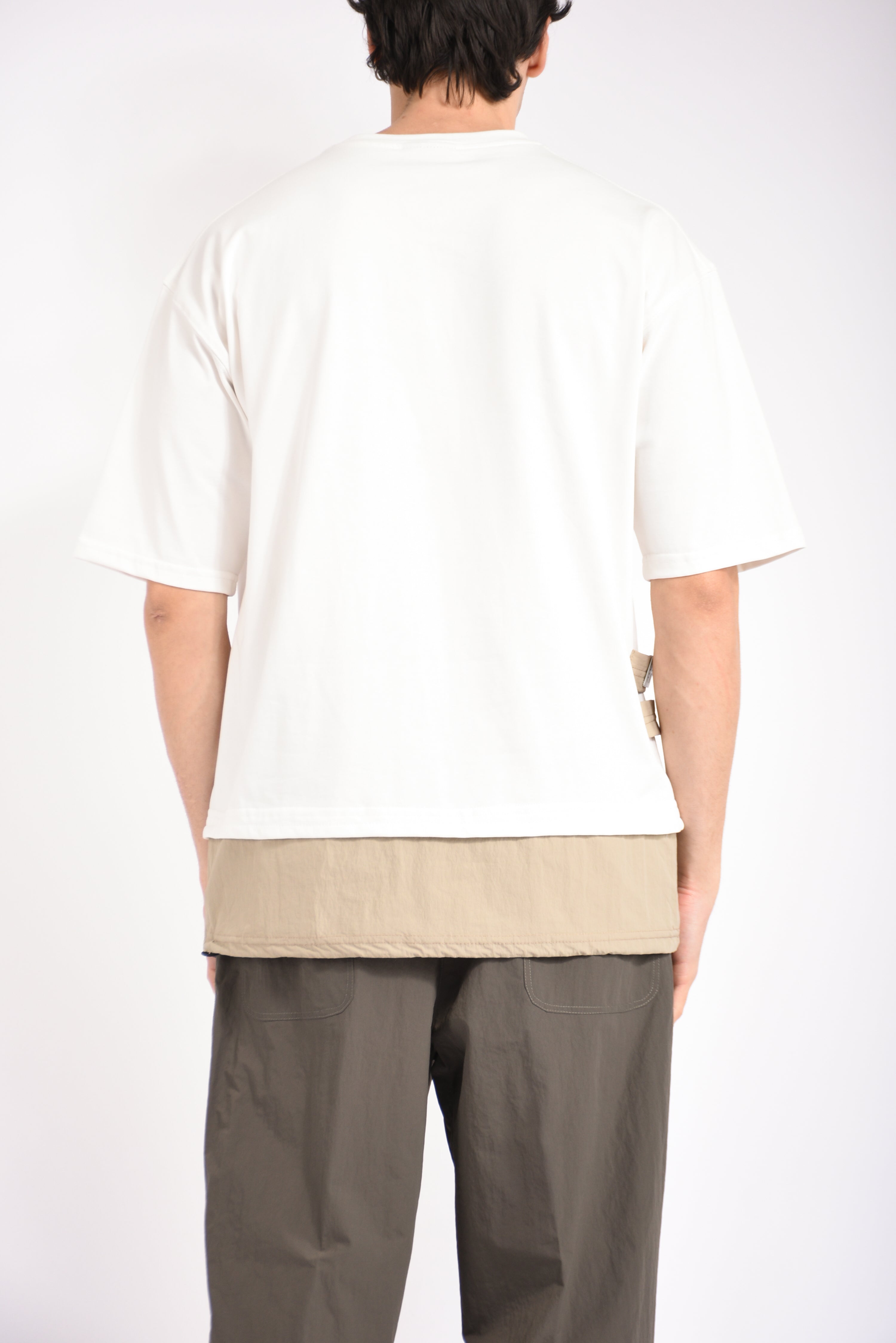 T-shirt con dettaglio in popeline