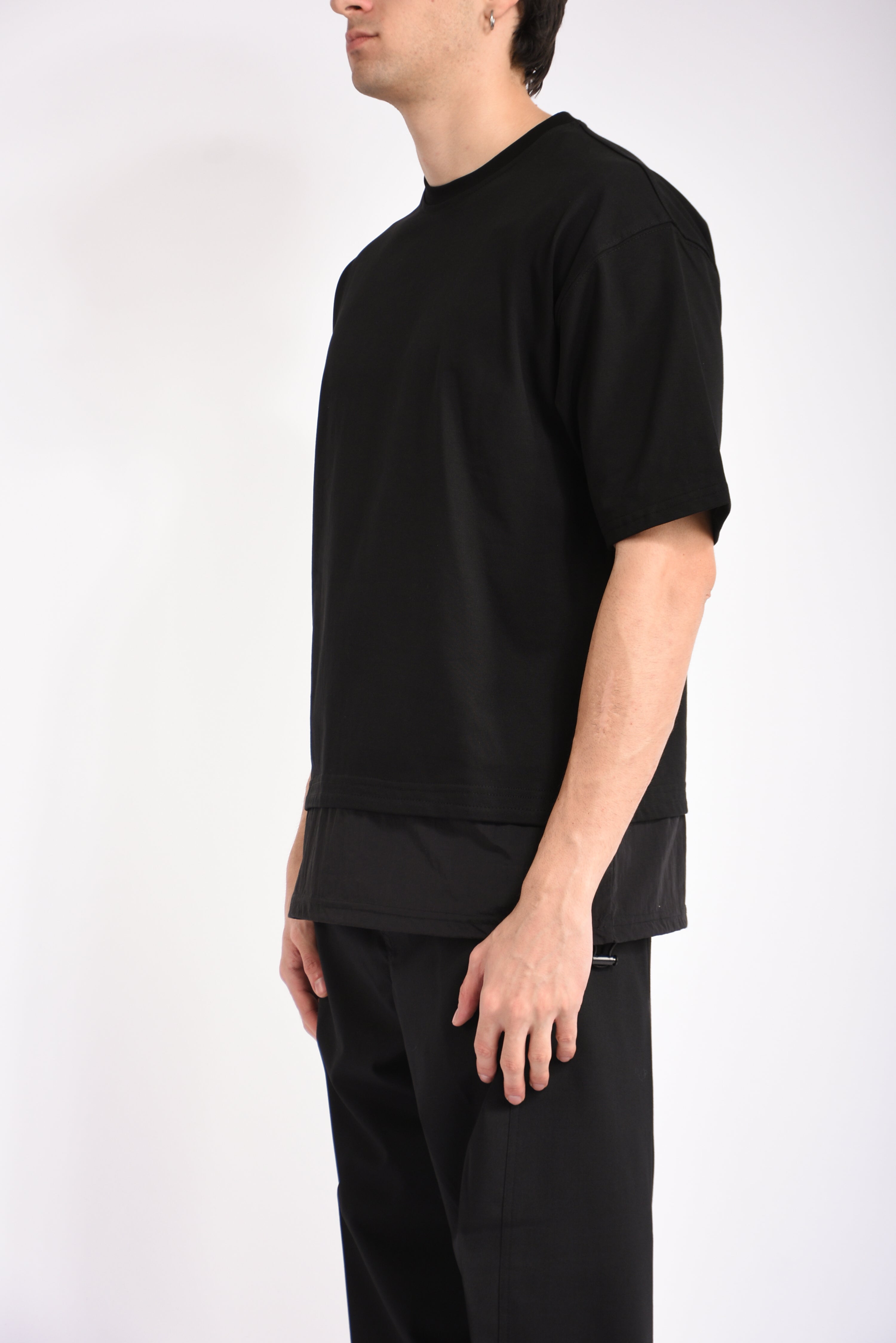 T-shirt con dettaglio in popeline