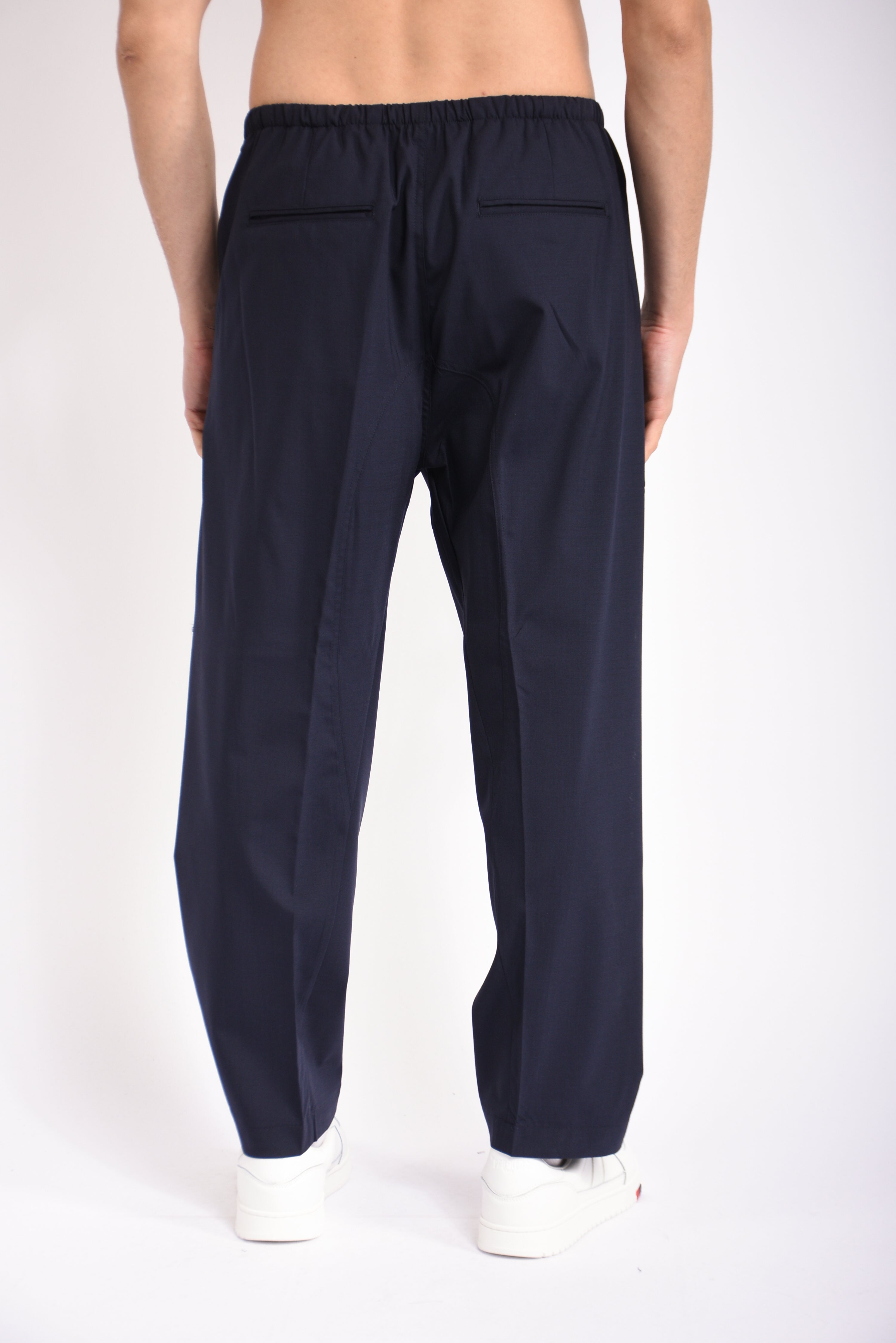 Pantaloni ballon in fresco lana
