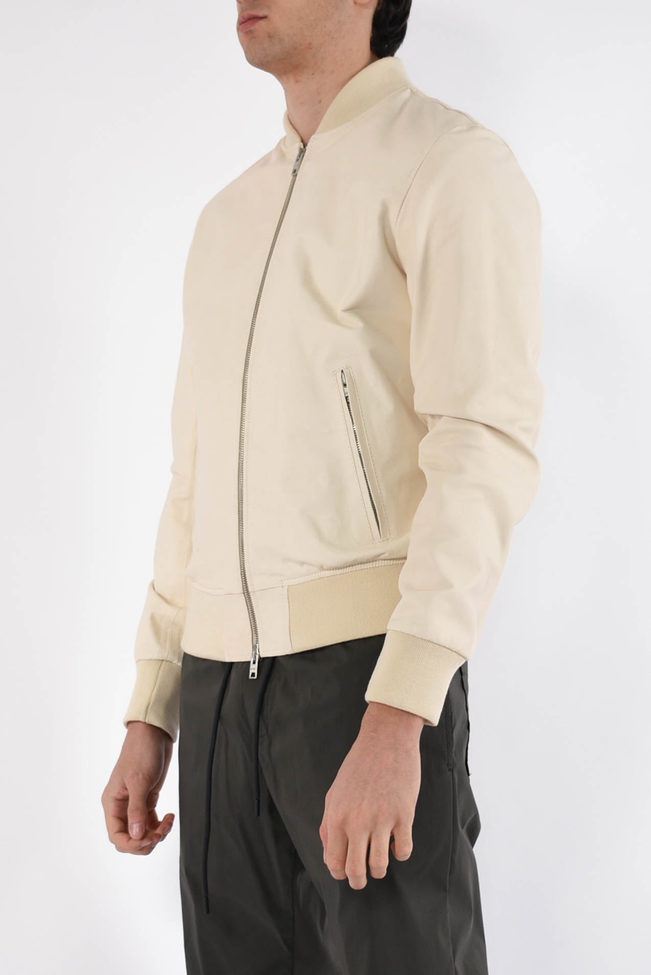 bomber in pelle