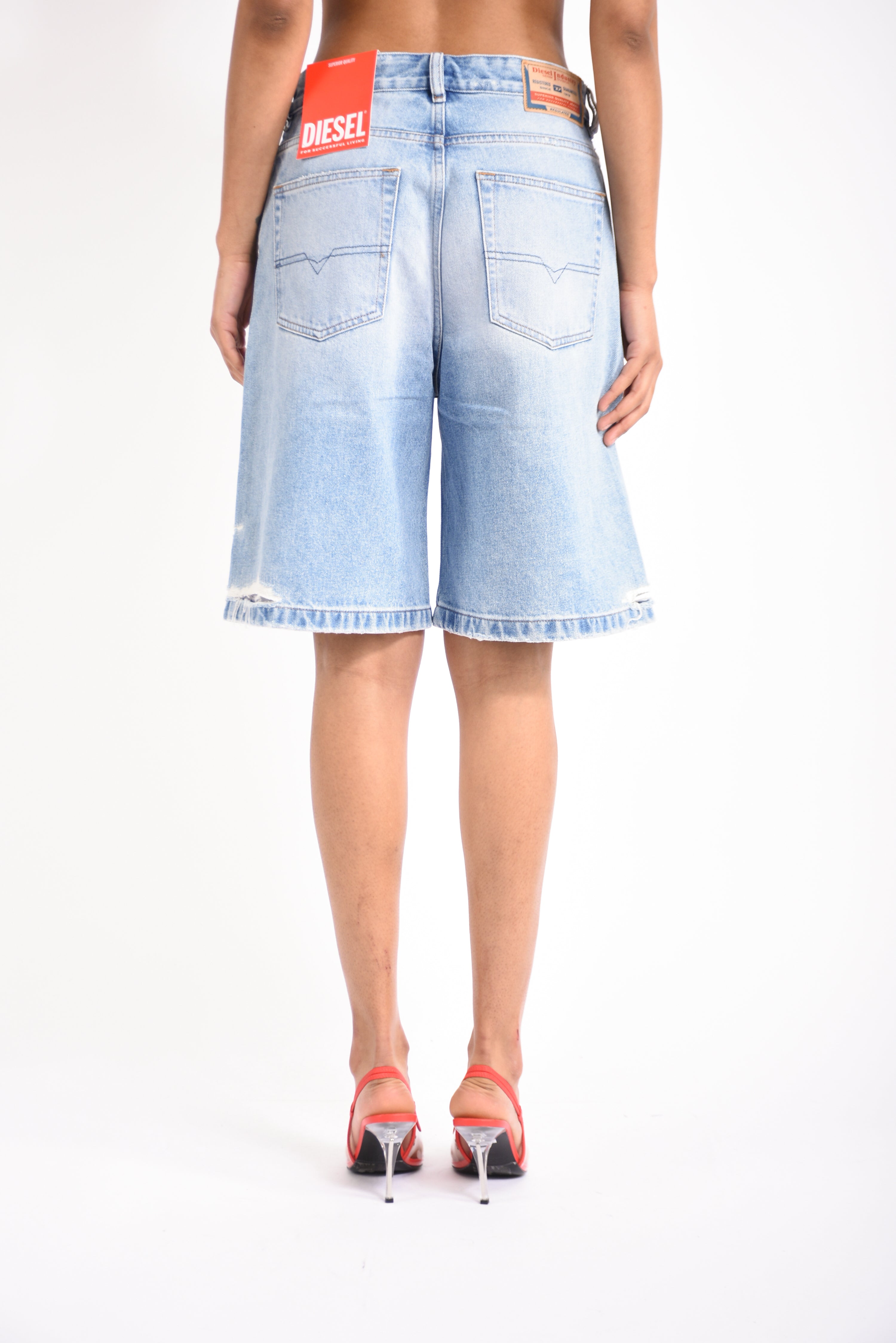 bermuda de-sire-short