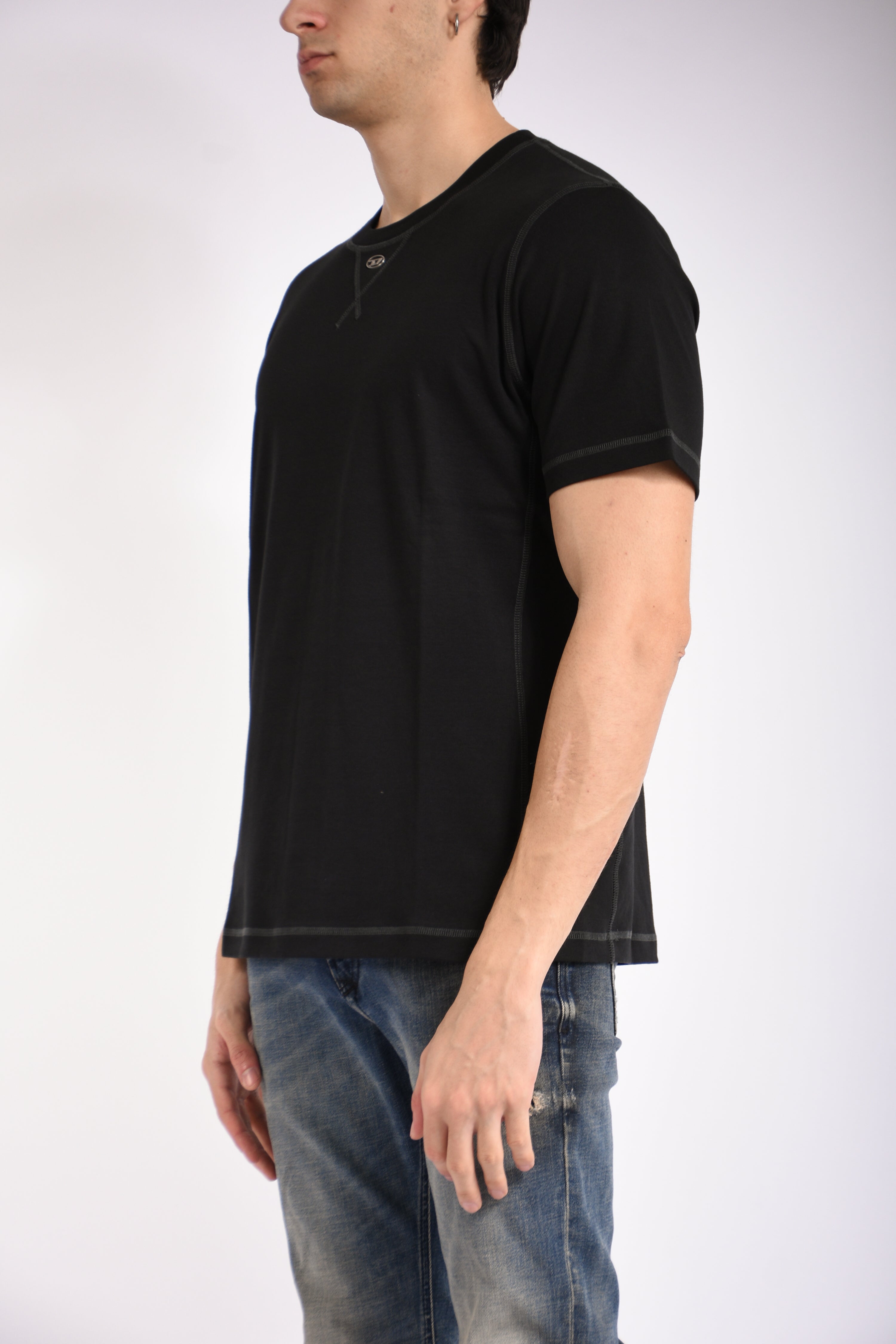 T-shirt con logo Oval D