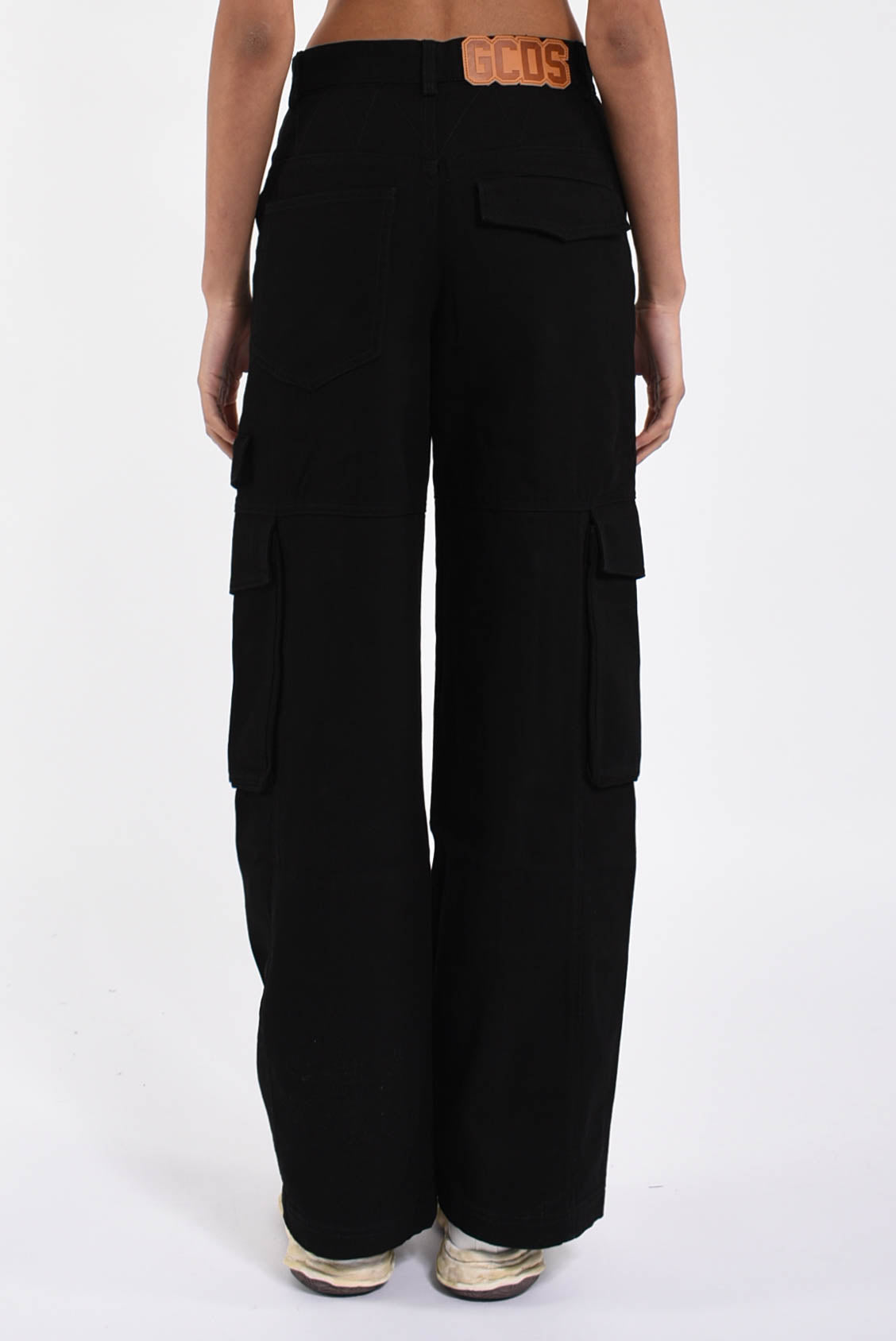 pantaloni cargo