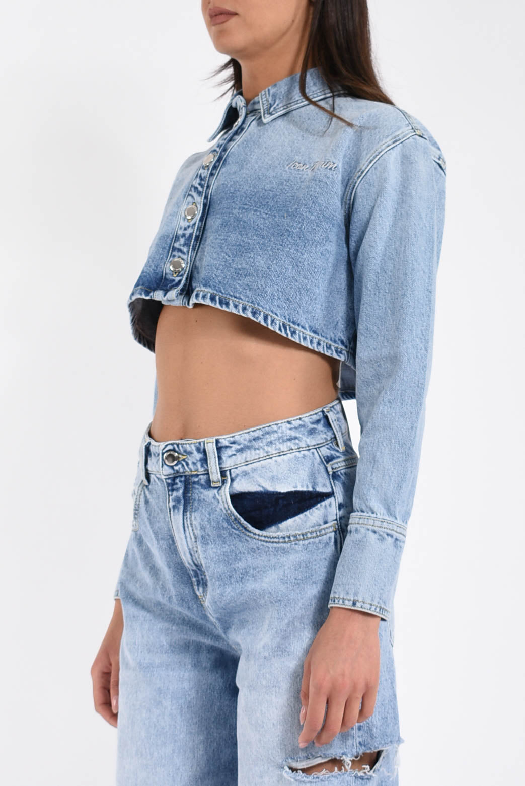camicia cropped in denim
