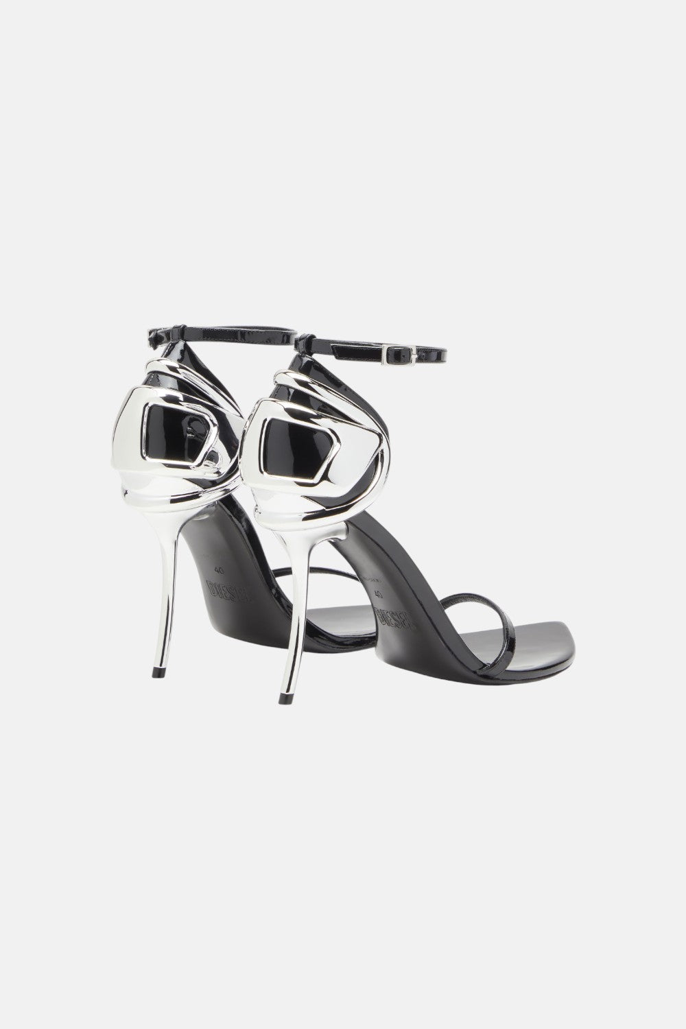 sandali in vernice d-ten&half