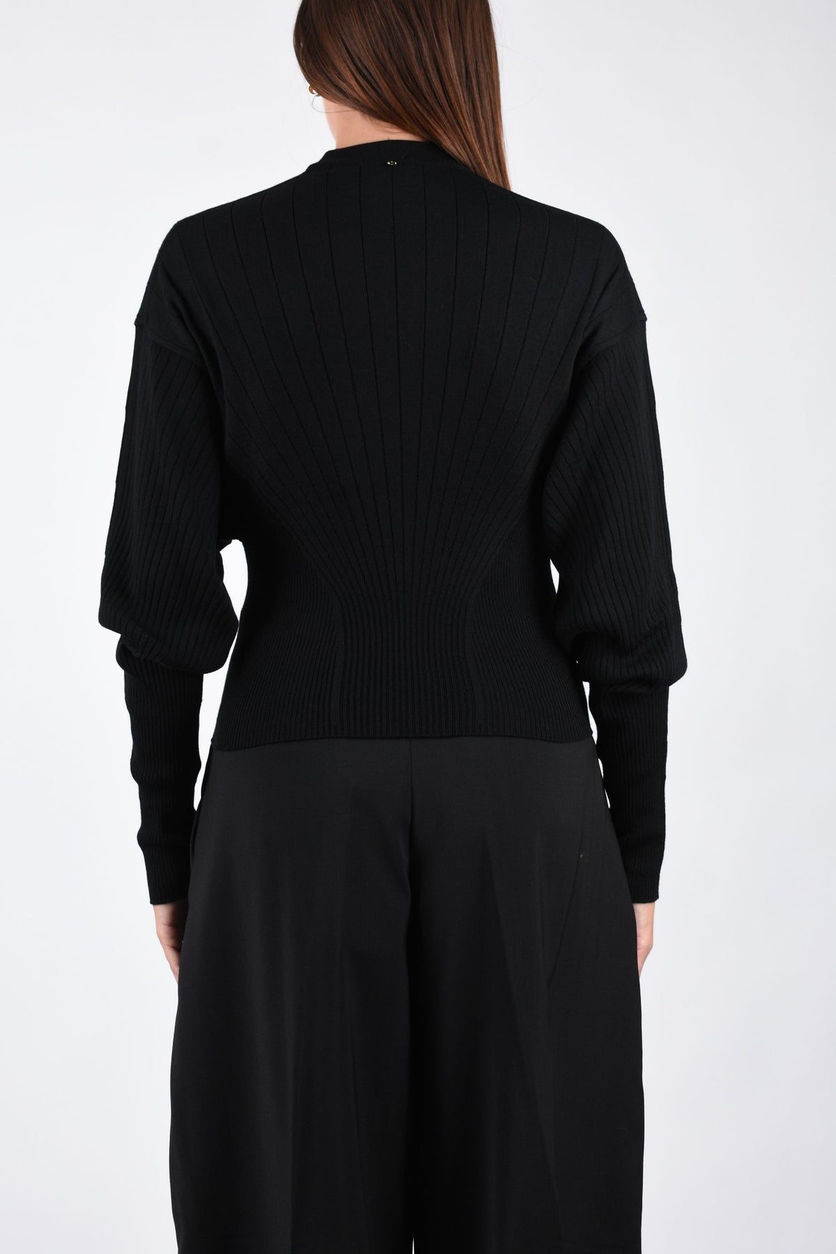 Maglia sagomata in pura lana LATINO 2622366162