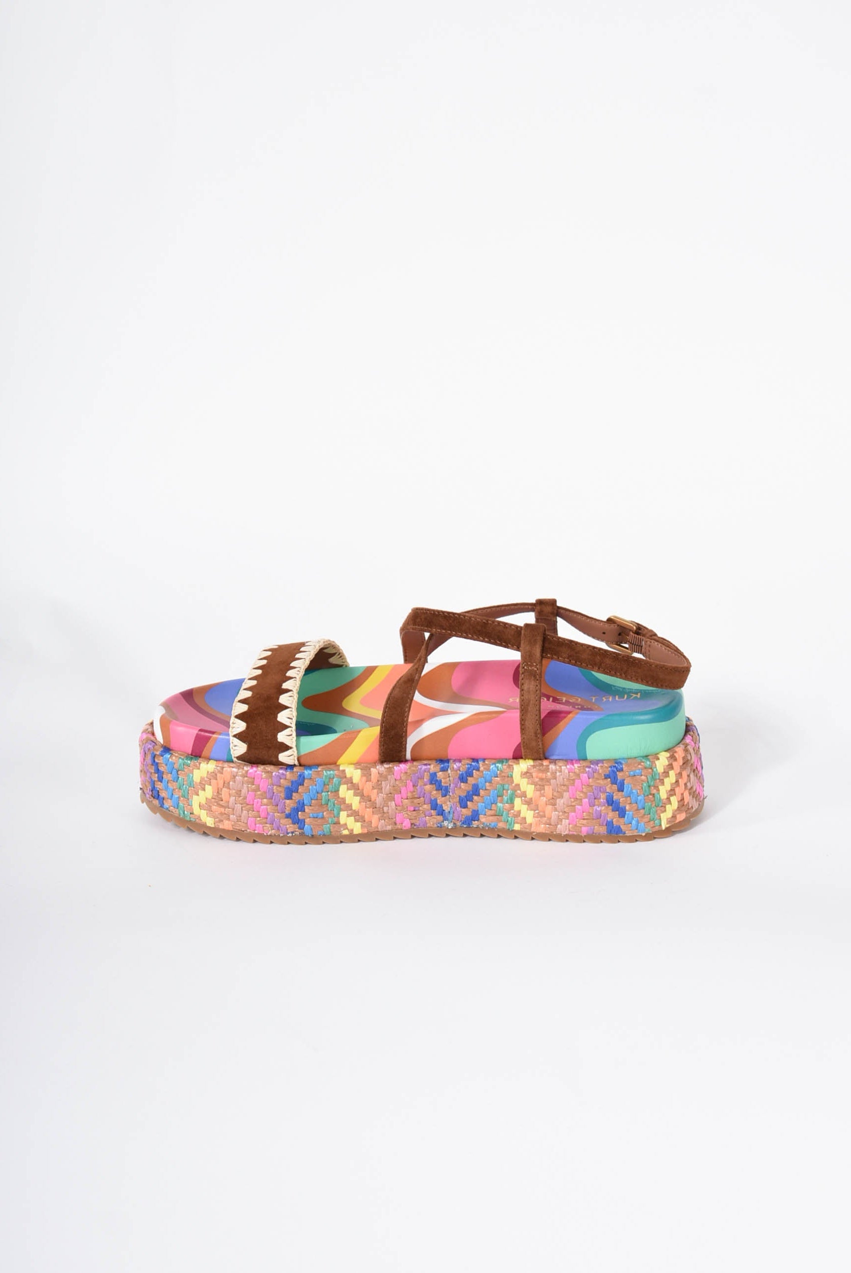sandali bassi chelsea platform