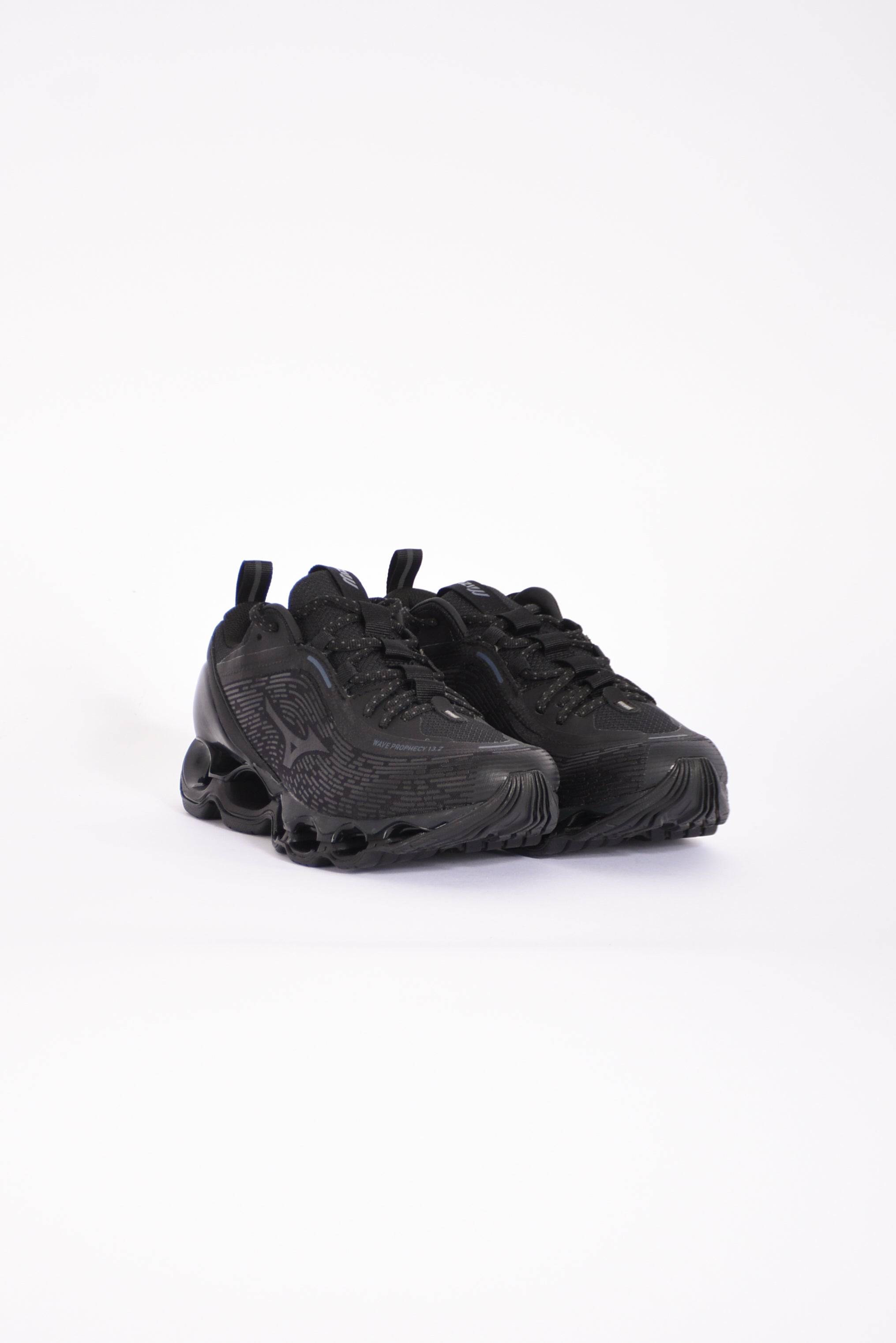 sneakers wave prophecy 13.2