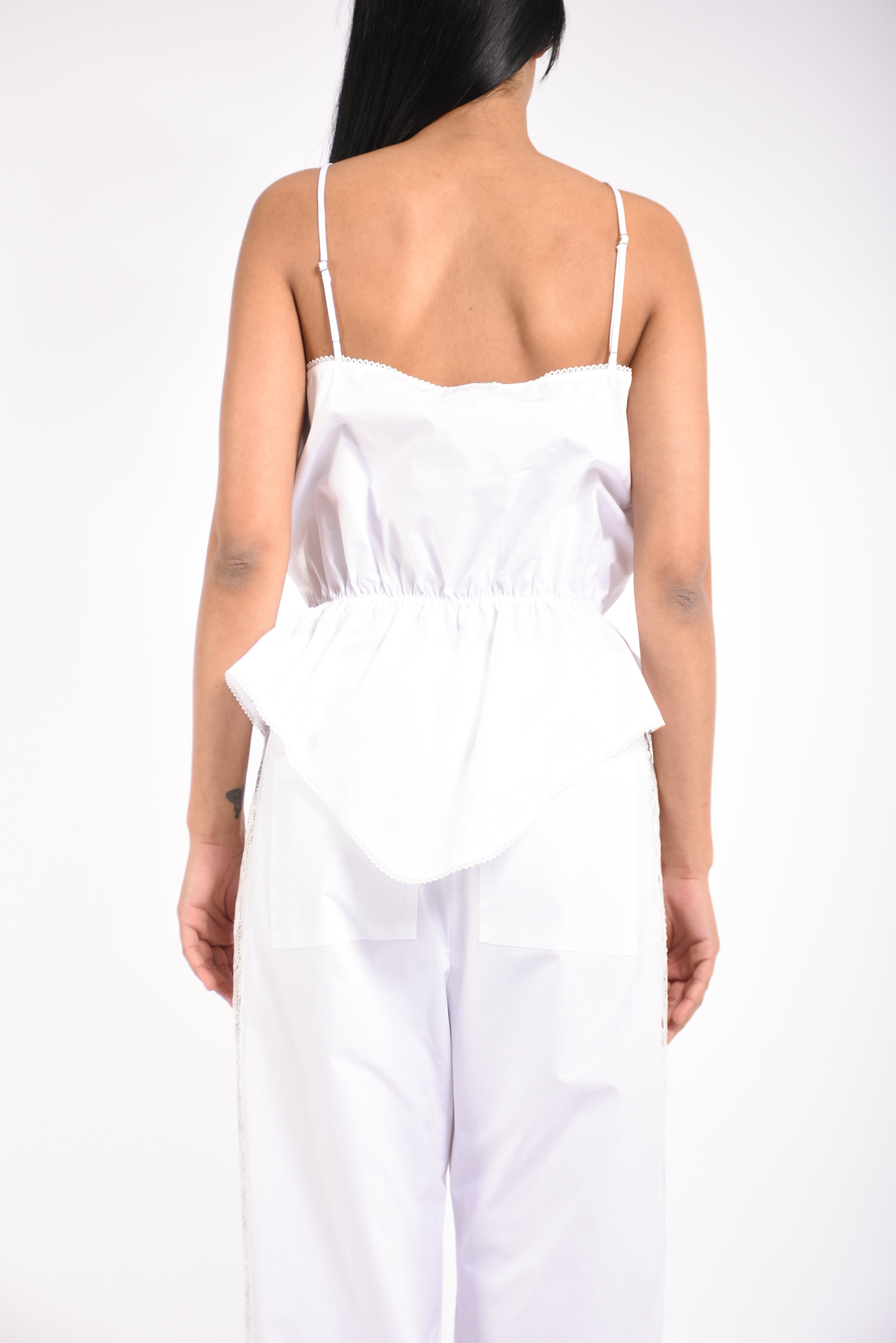 top in cotone con inserti in pizzo