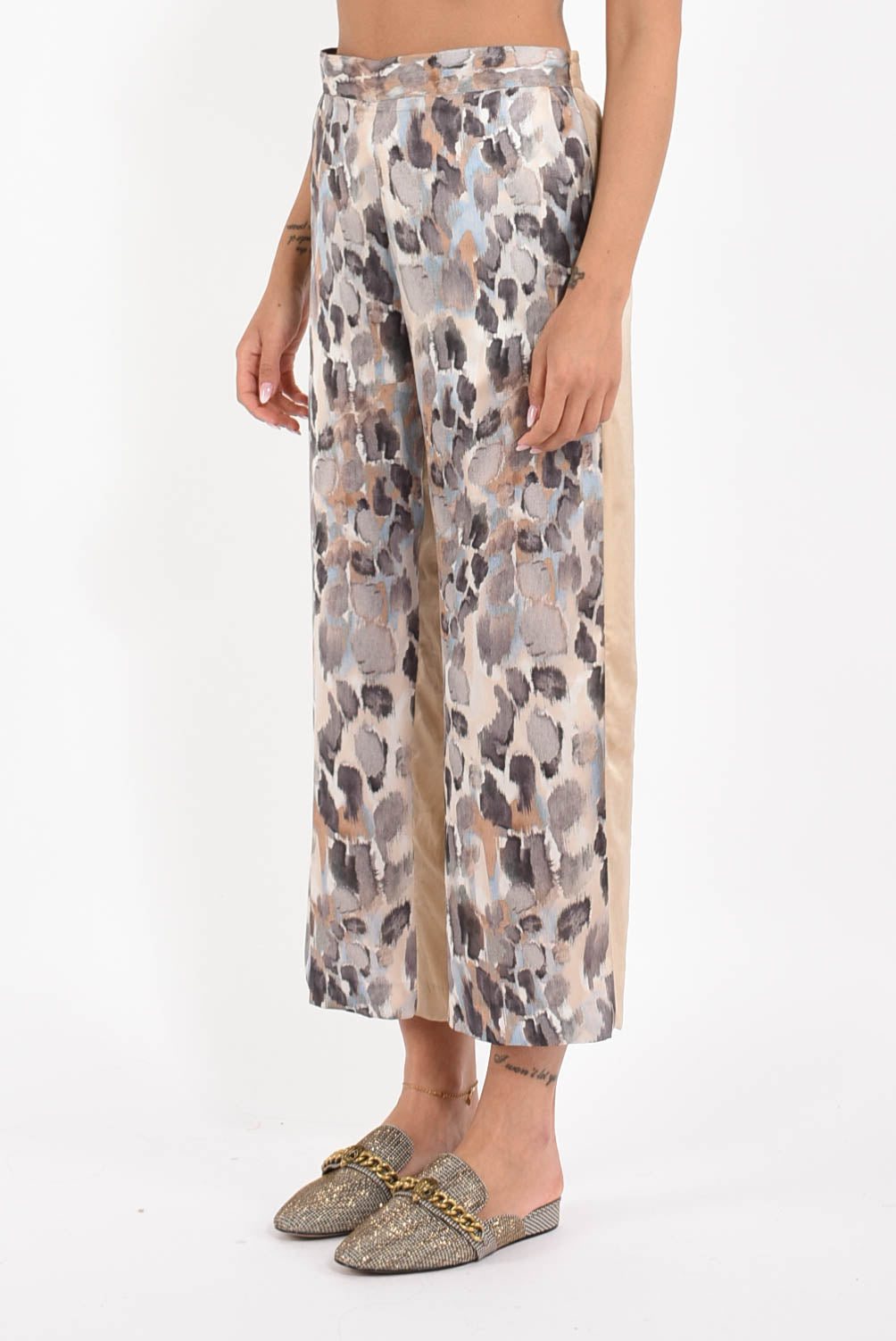 pantaloni in raso