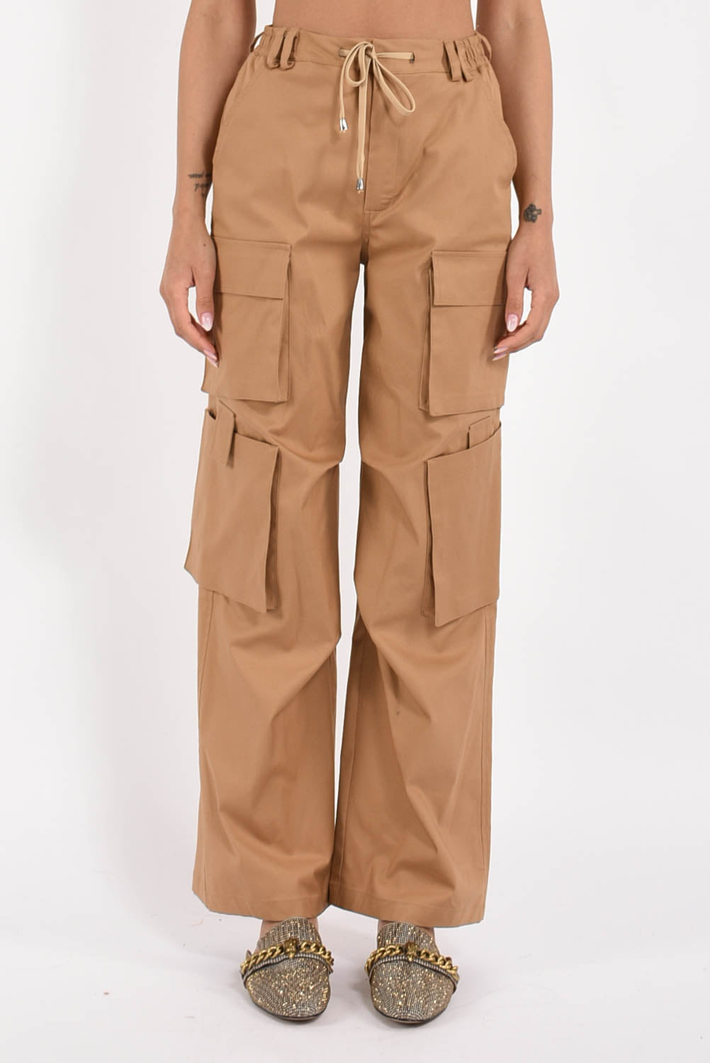 pantaloni cargo