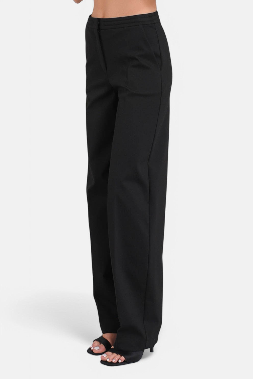 pantaloni dritti