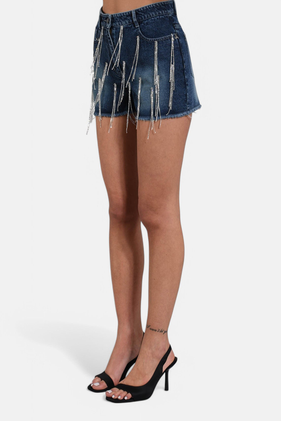 shorts in denim con strass