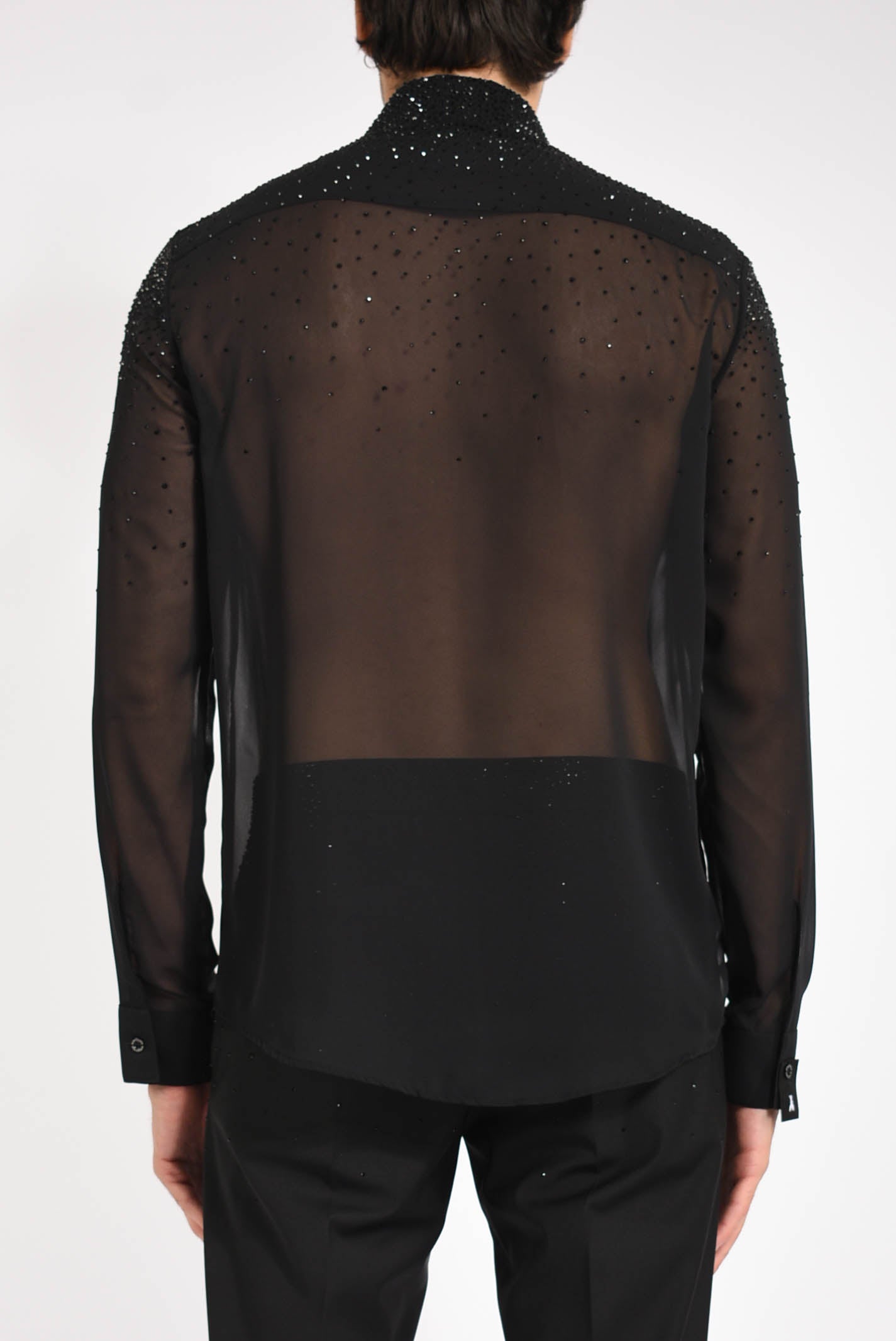 Camicia con applicazioni