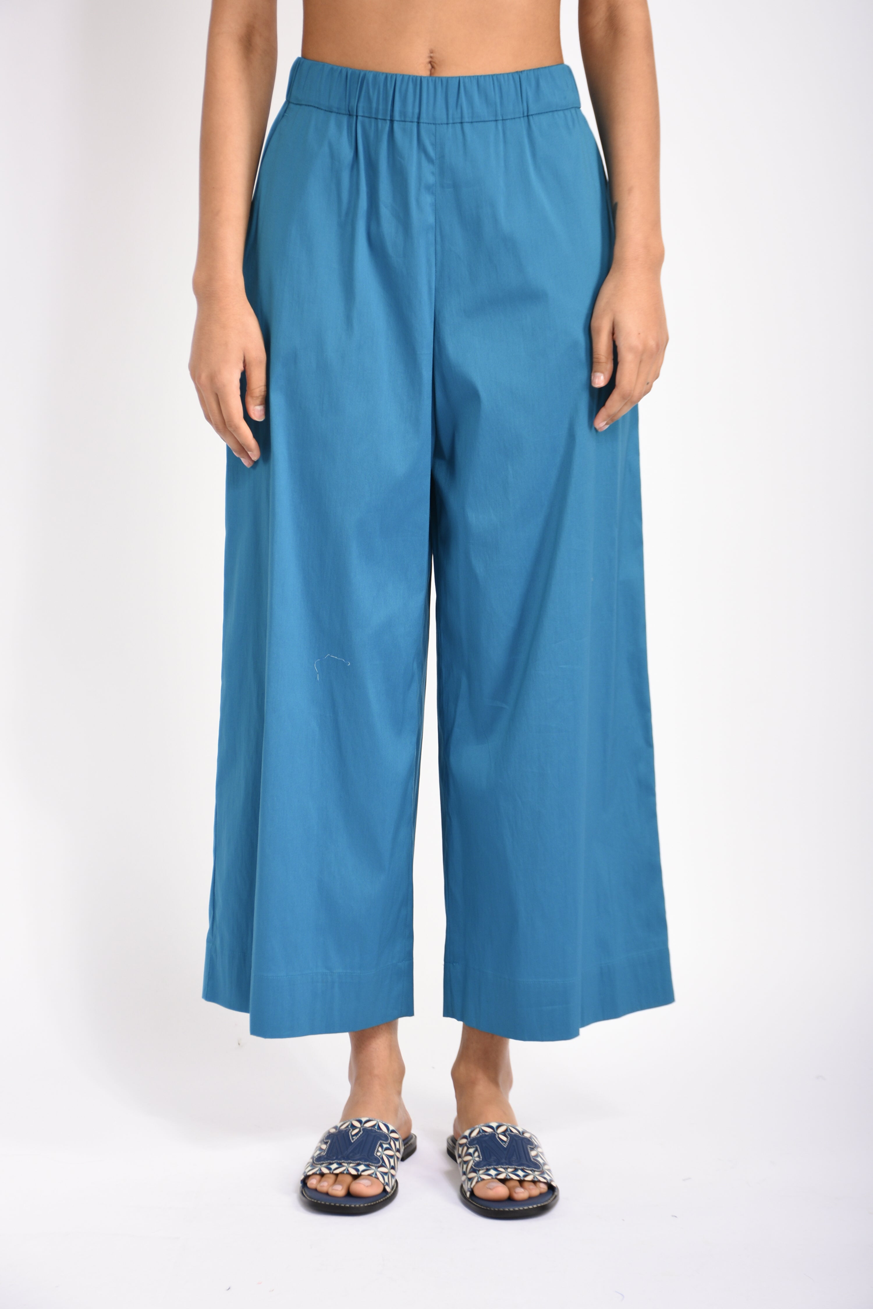 pantaloni modello pece