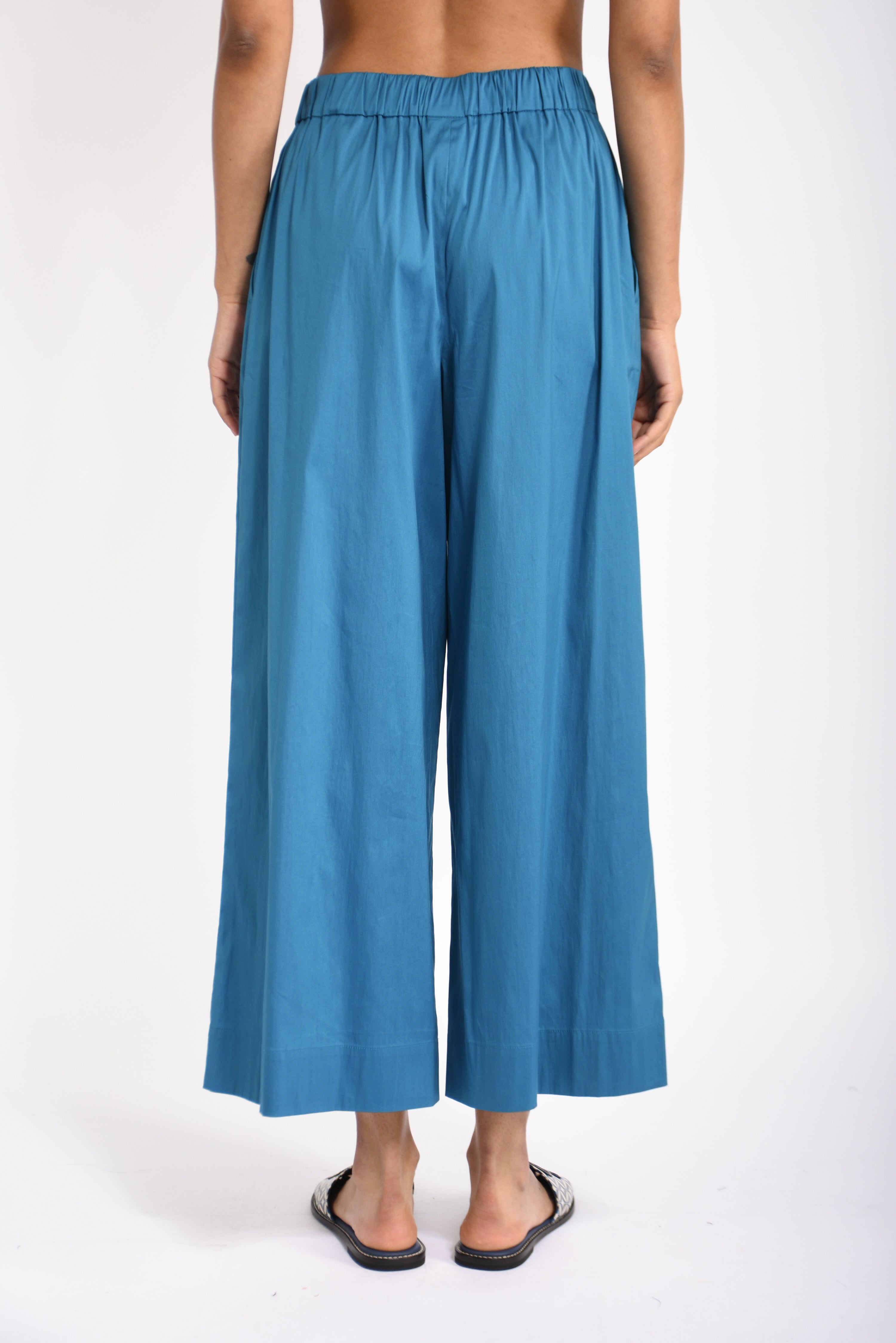 pantaloni modello pece