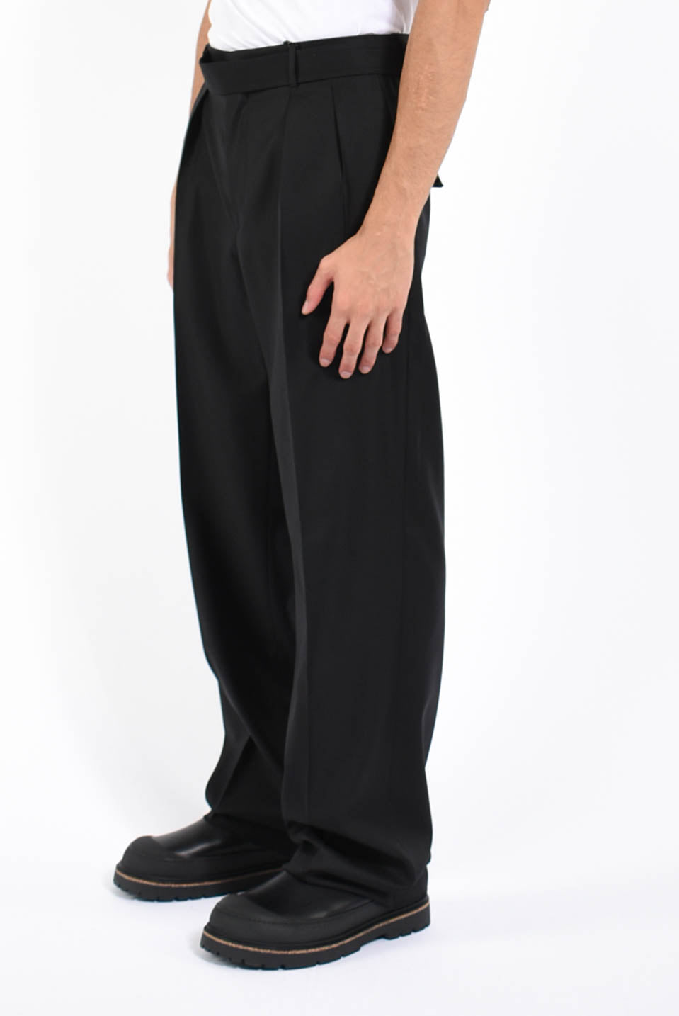 pantaloni in lana vergine