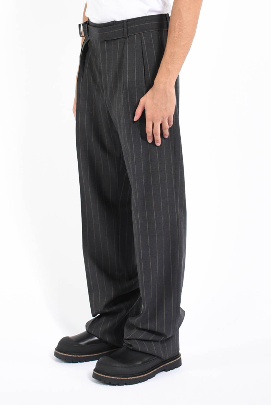 pantaloni in lana vergine