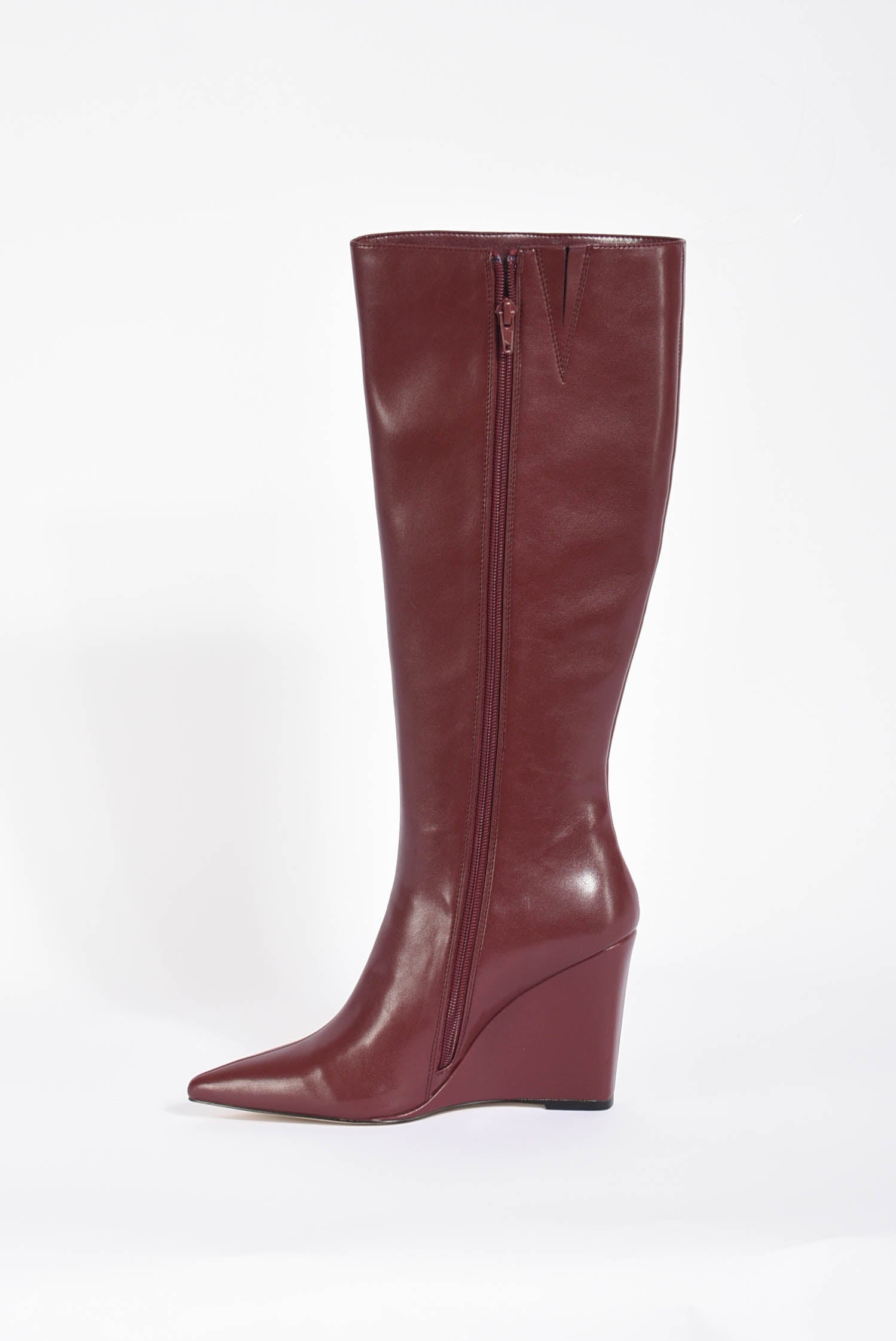 Stivali alti con zeppa