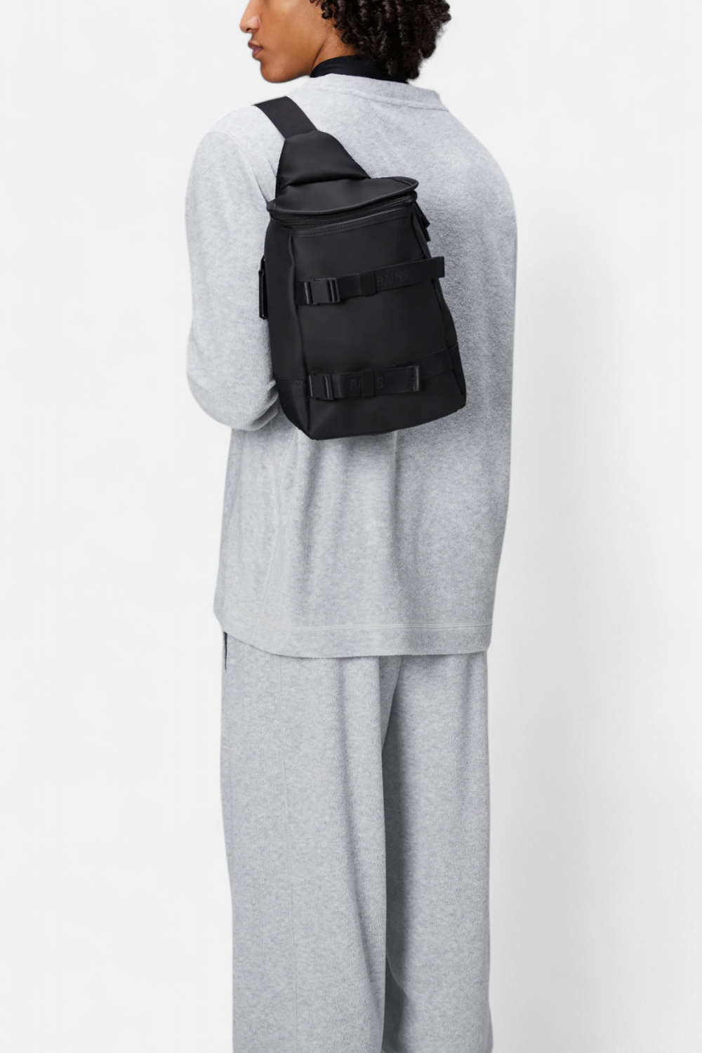 Trail sling bag
