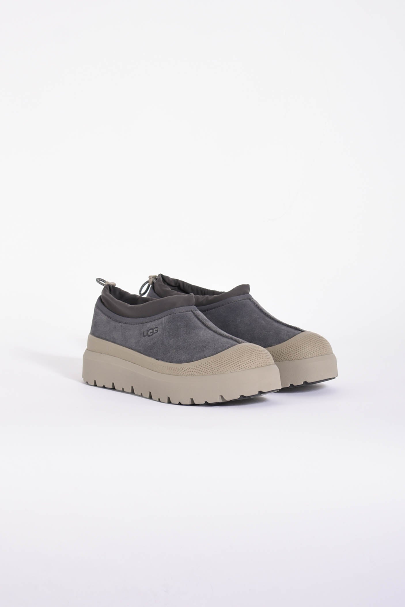 sneakers tasman weather hybrid