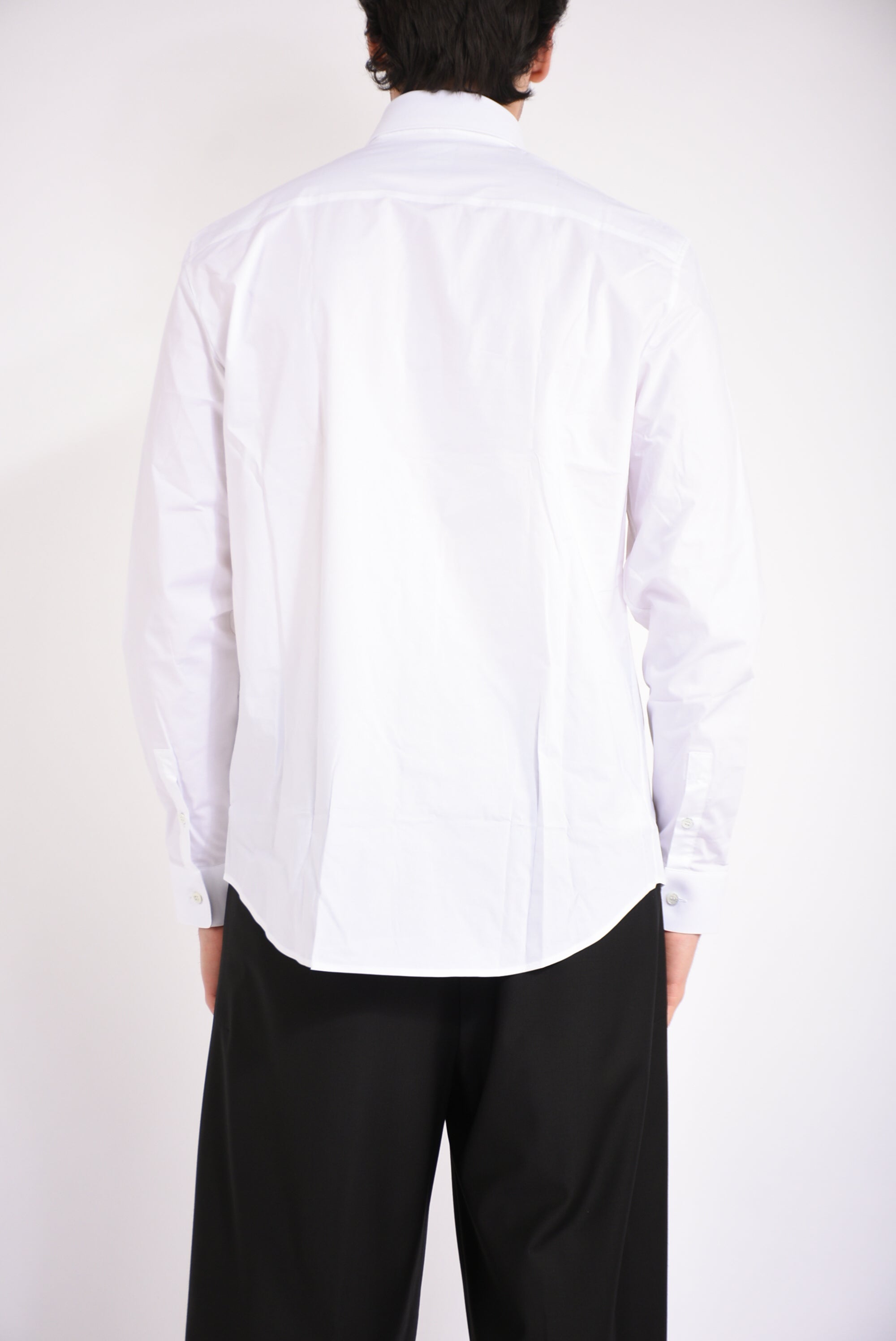 Camicia in cotone con applicazioni