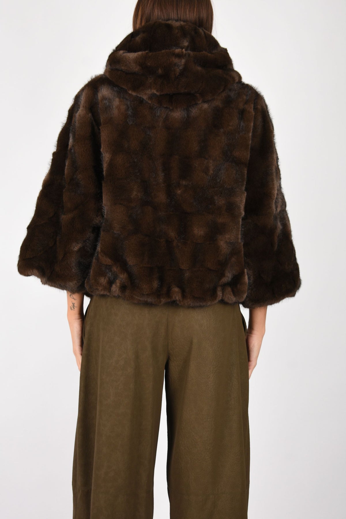 Giacca blouson effetto pelliccia con cappuccio 107054A3C5