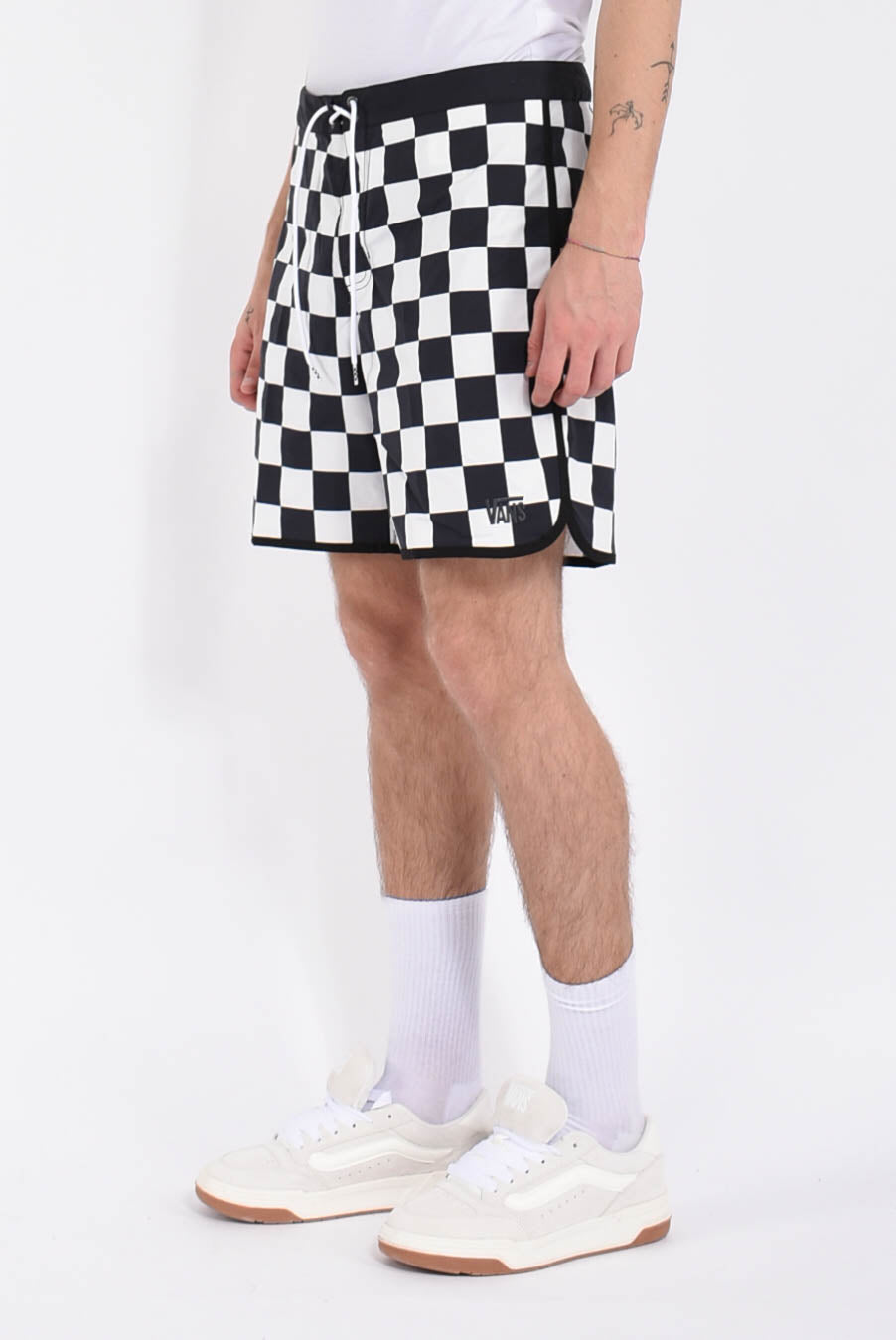 Bermuda primary checkered