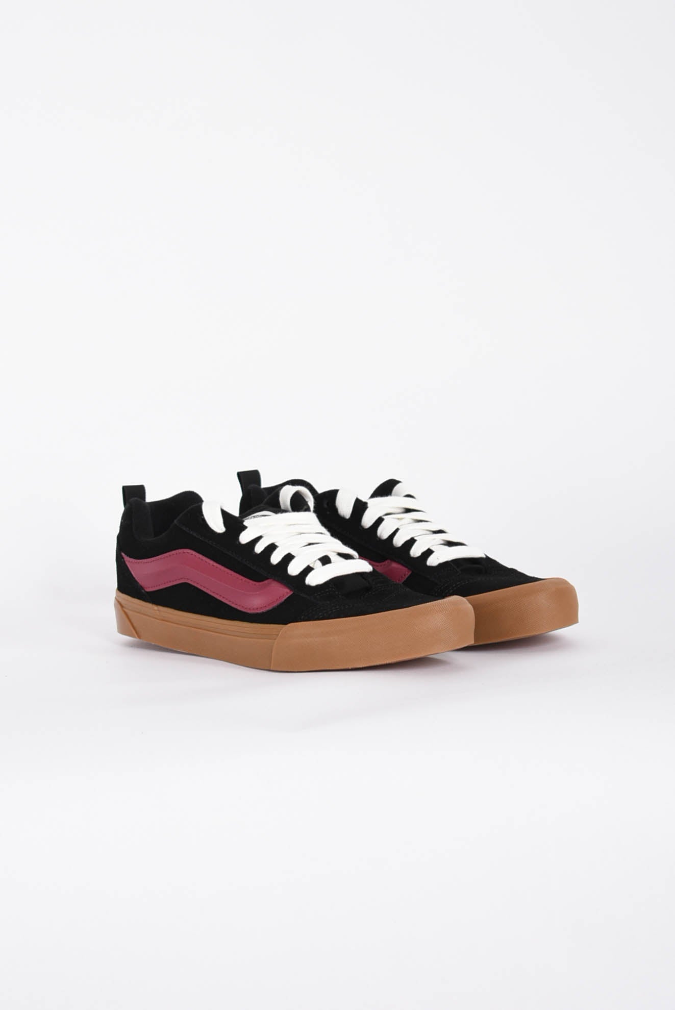 Sneakers KNU SKOOL