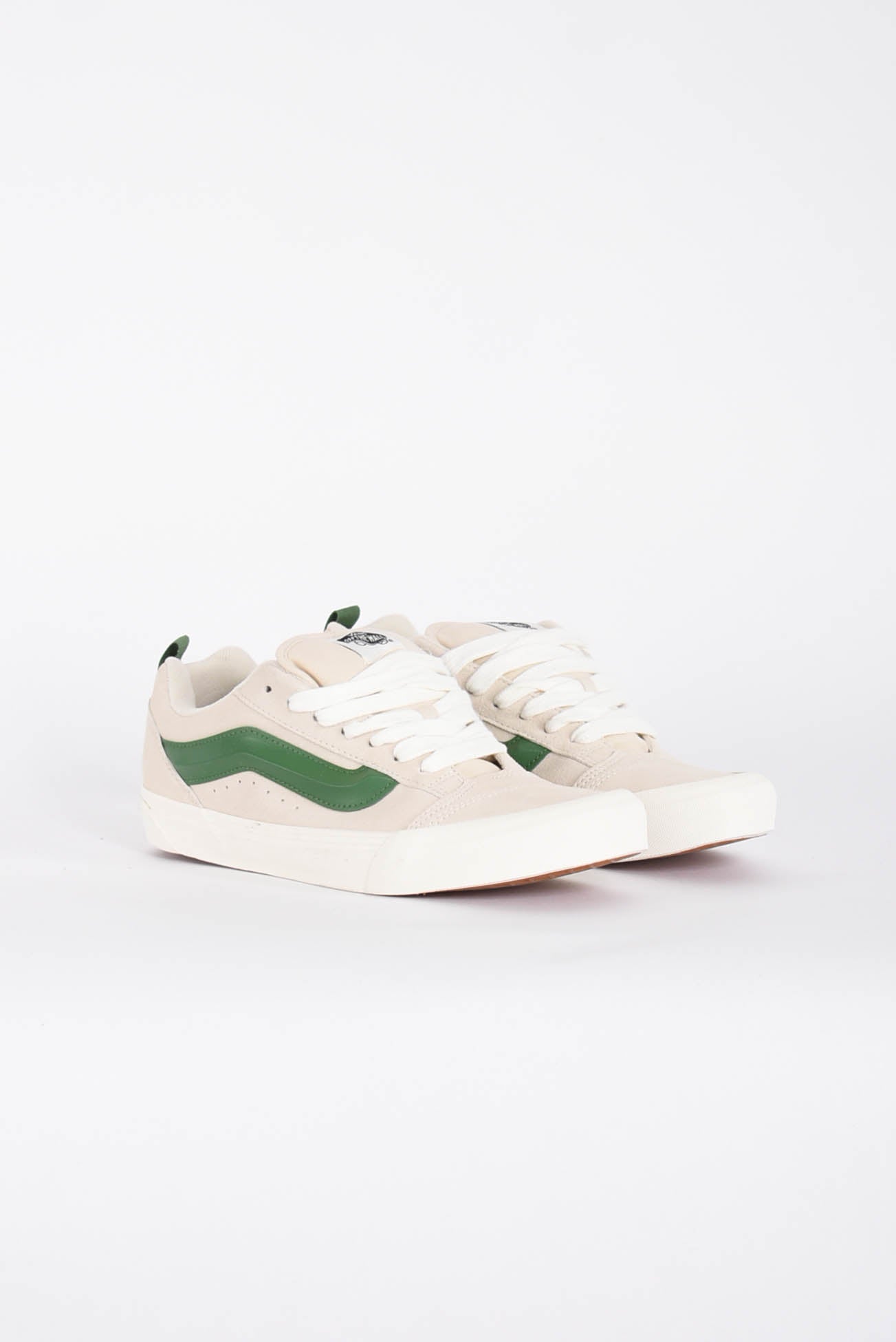 Sneakers KNU SKOOL