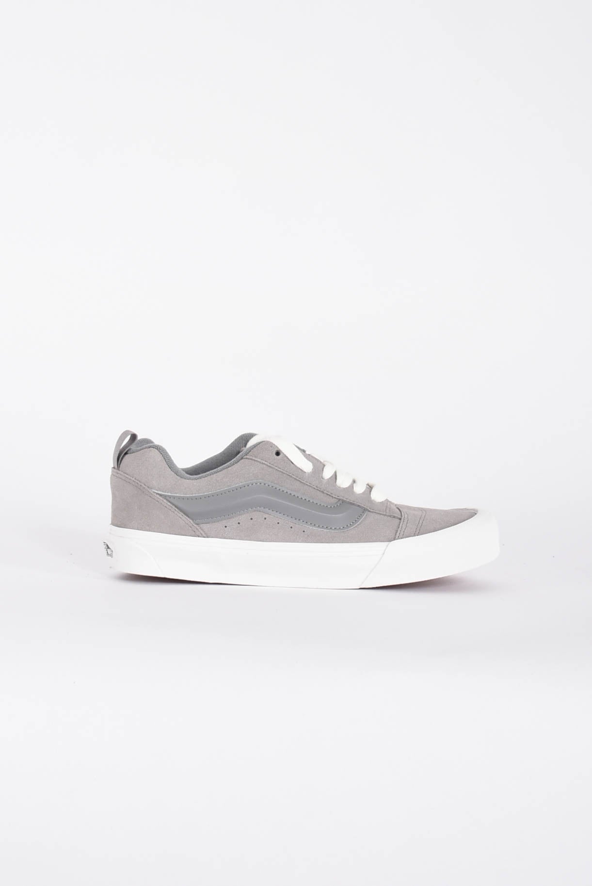 Sneakers KNU SKOOL