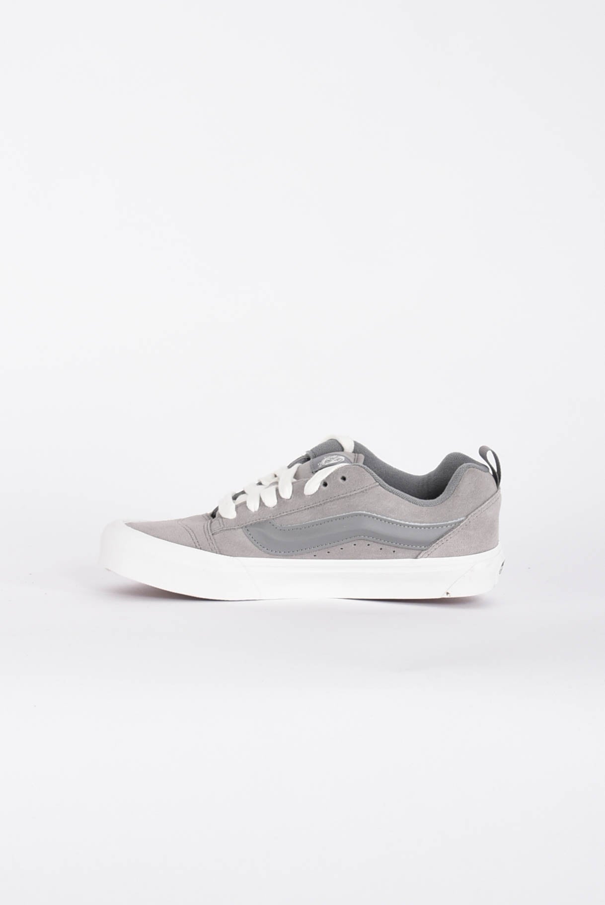 Sneakers KNU SKOOL