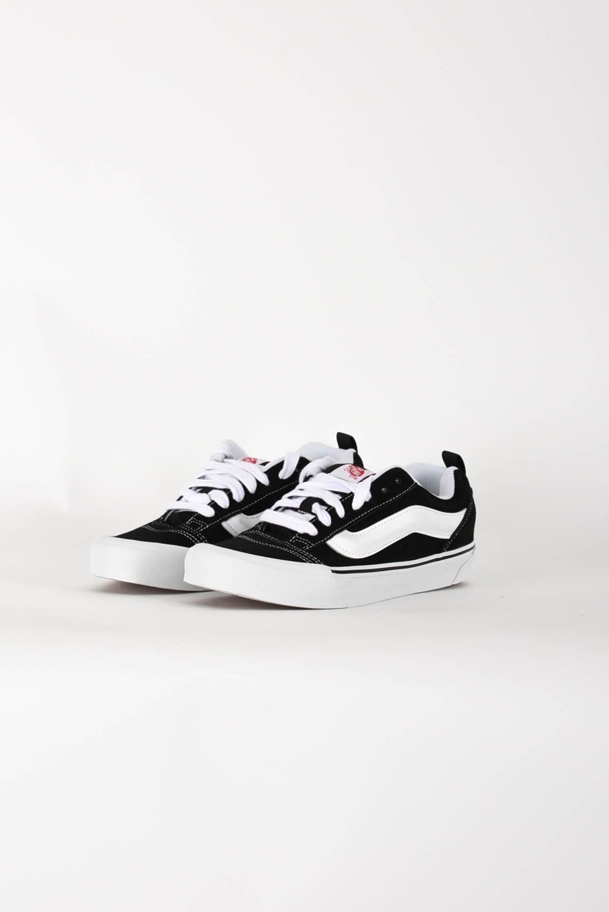 Sneakers KNU SKOOL