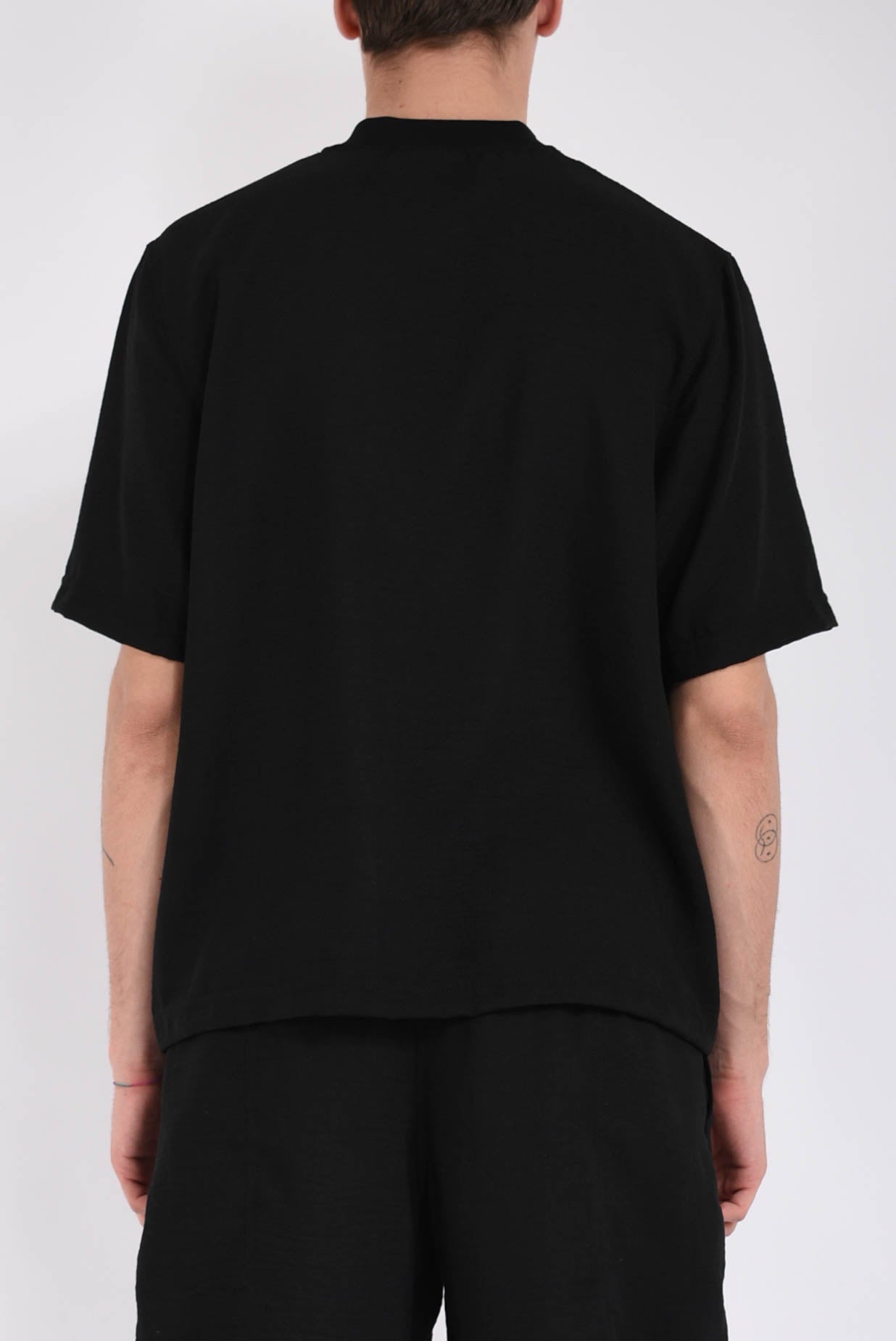 T-shirt in lino