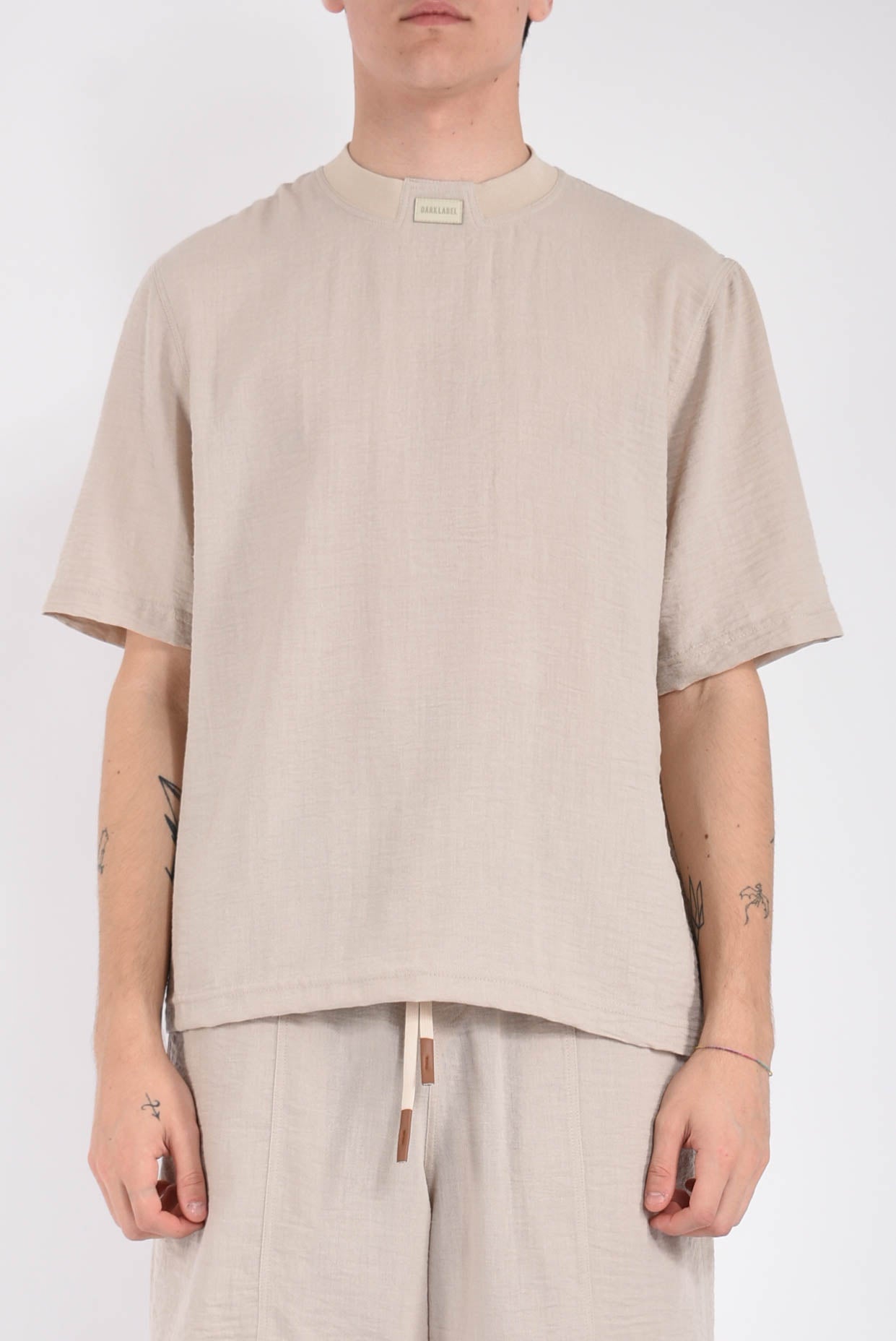 T-shirt in lino