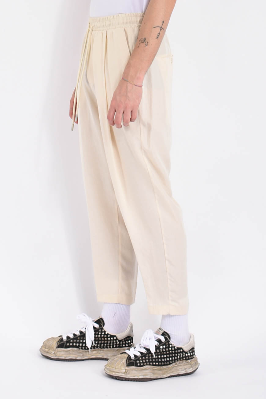 Pantaloni in misto lino