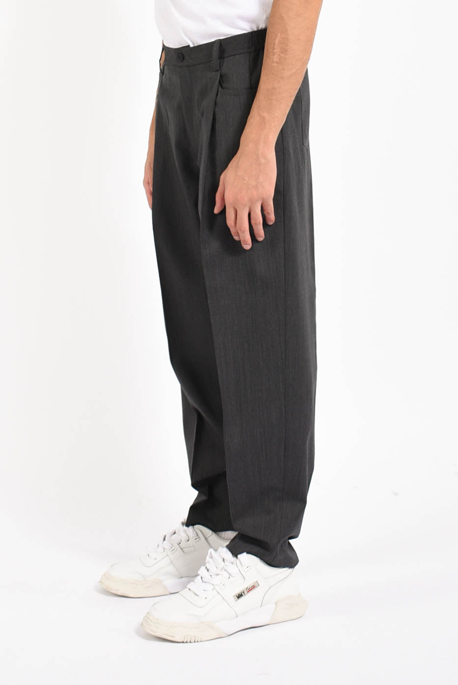 Pantaloni in fresco lana