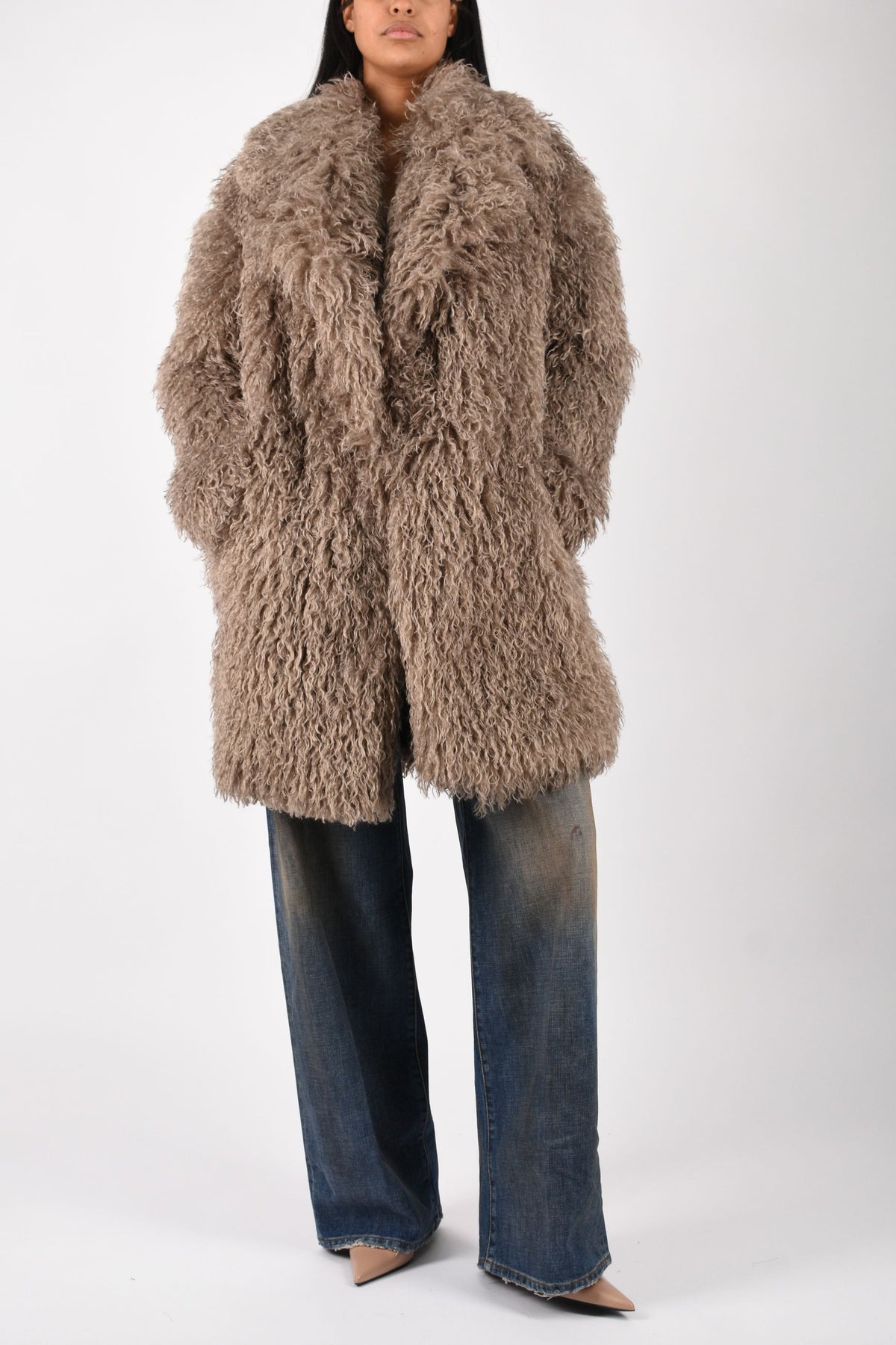 Cappotto oversize in ecopelliccia ASTRIDF80011