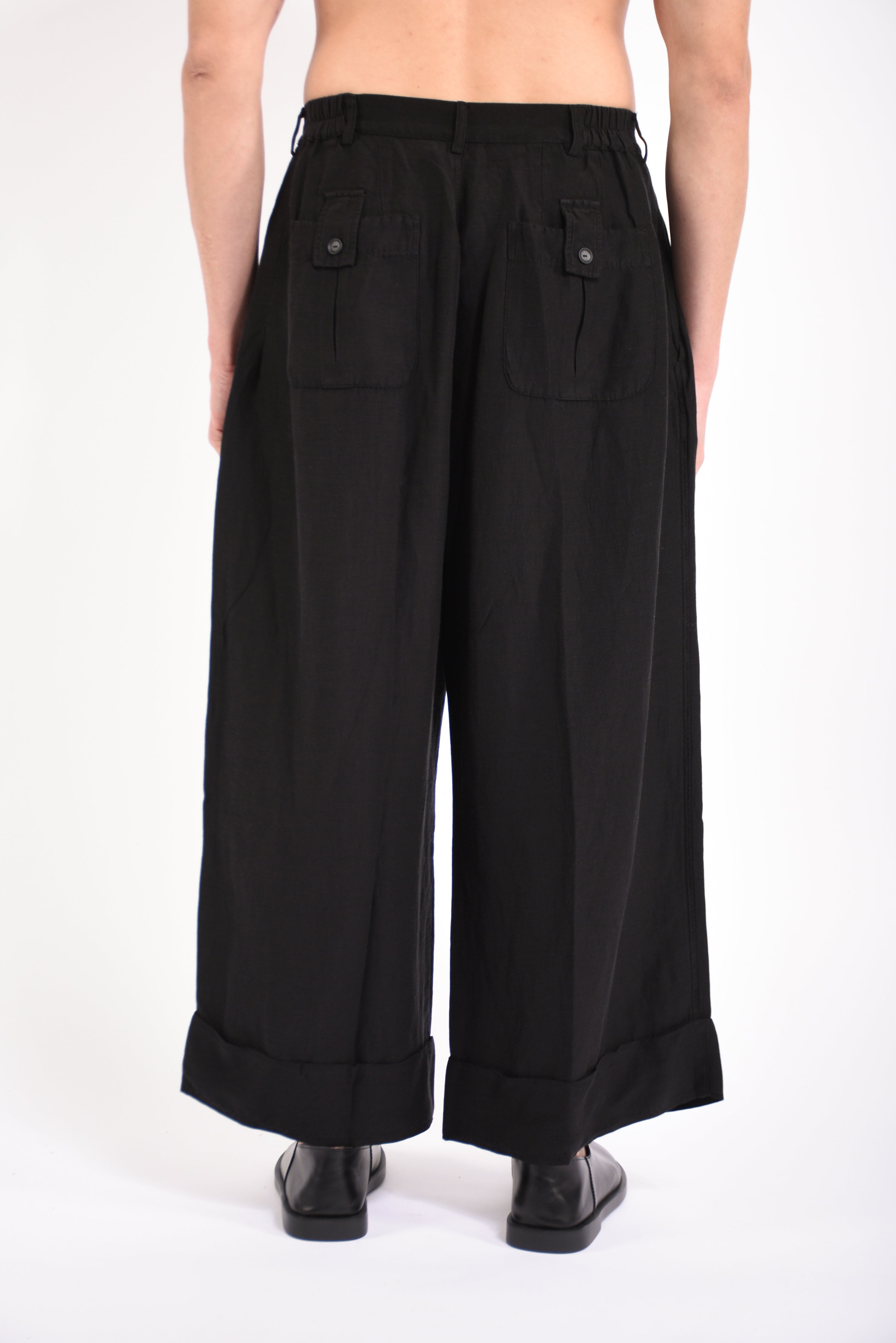 Pantaloni cropped in viscosa
