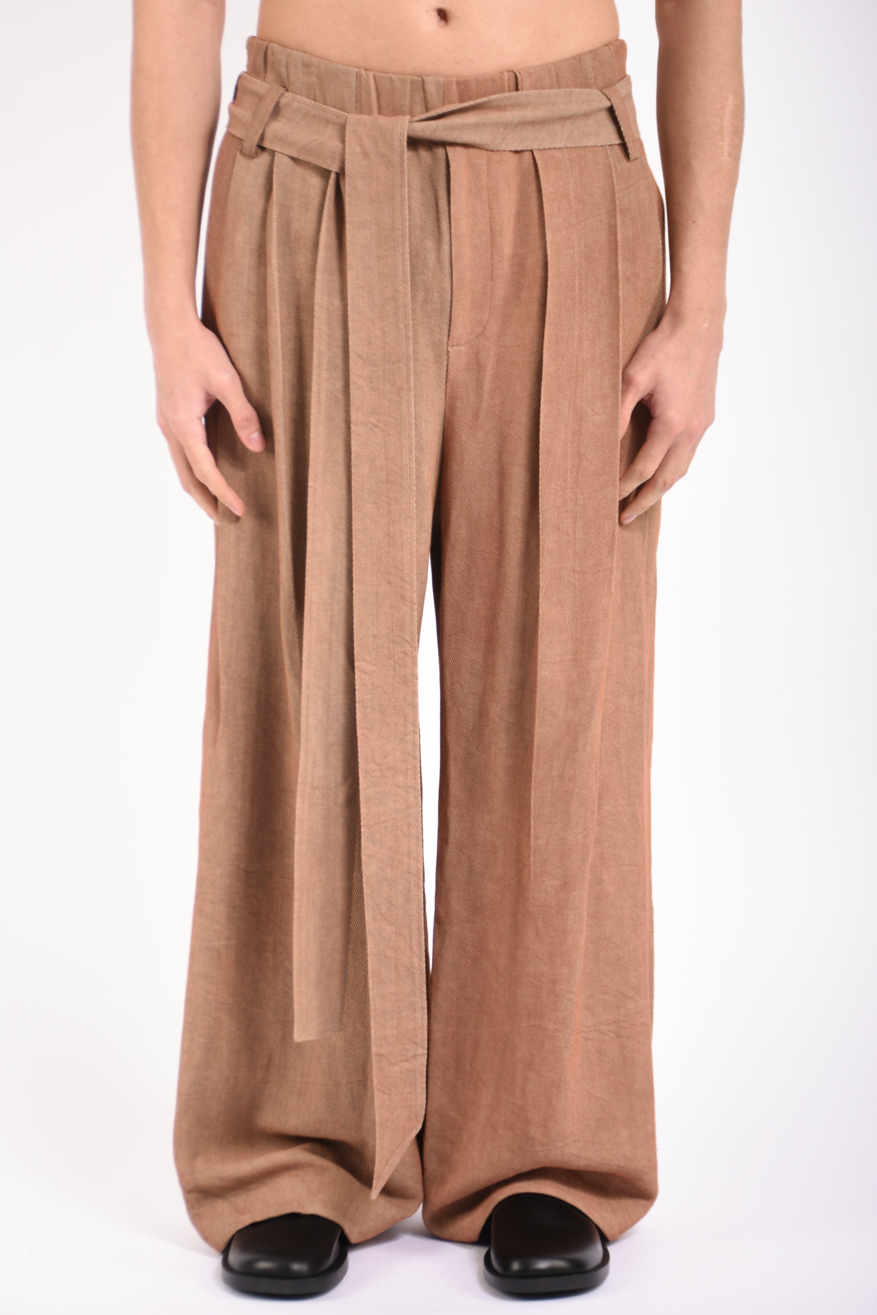 Pantaloni pleated belt in viscosa