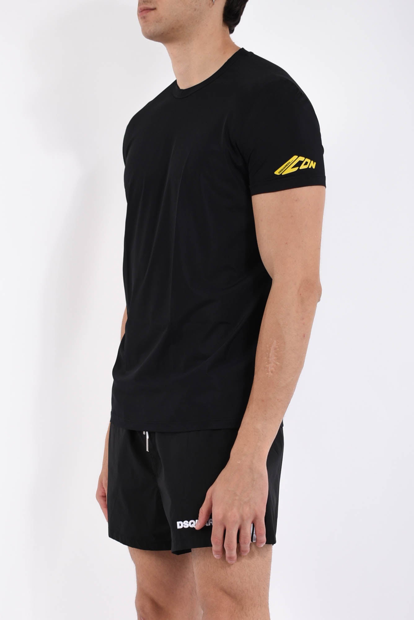 T-shirt in nylon