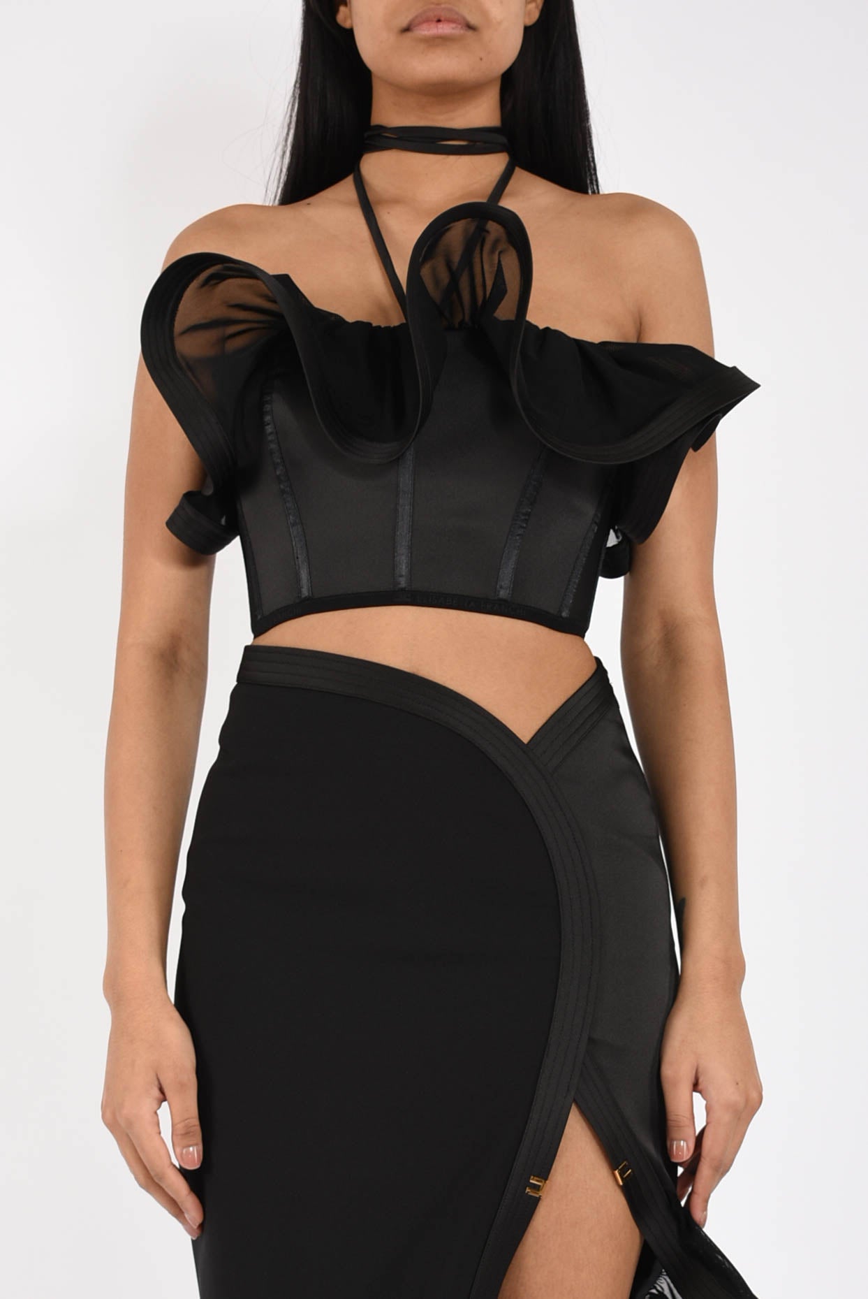 Top in raso con maxi ruche