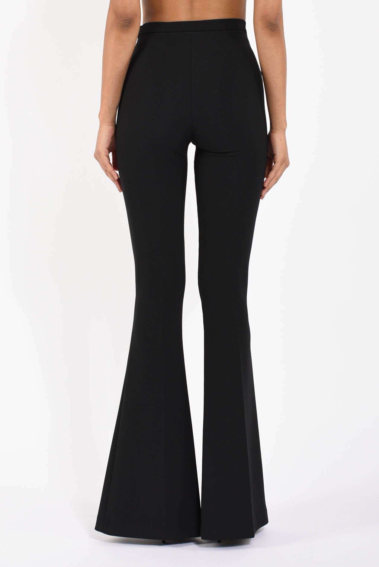 Pantaloni in crêpe leggero con cut-out e spacchi