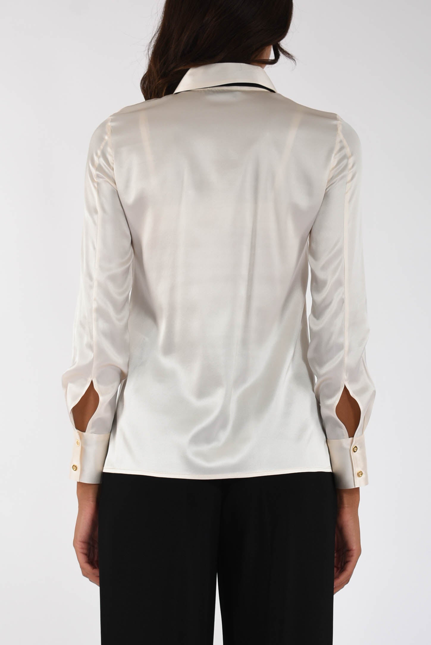 Camicia in raso di seta con papillon