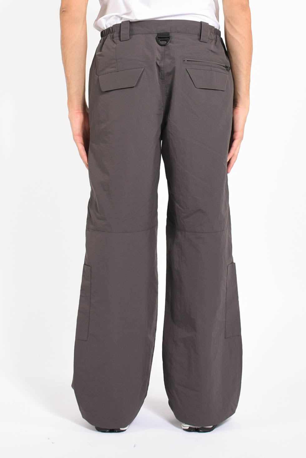 Pantaloni cargo in nylon