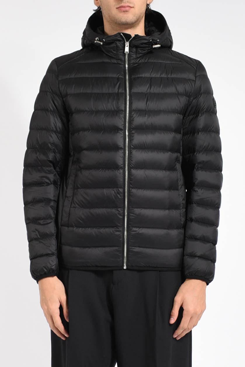 Piumino imbottito in tessuto idrorepellente