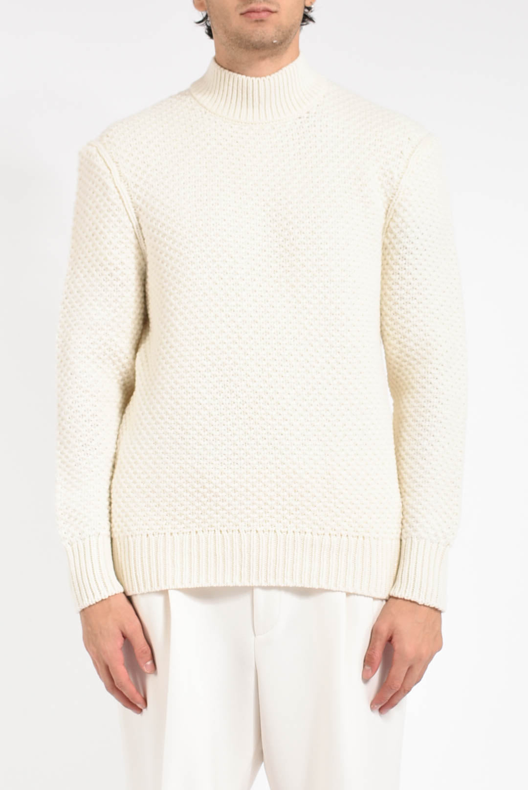 Maglia in lana vergine