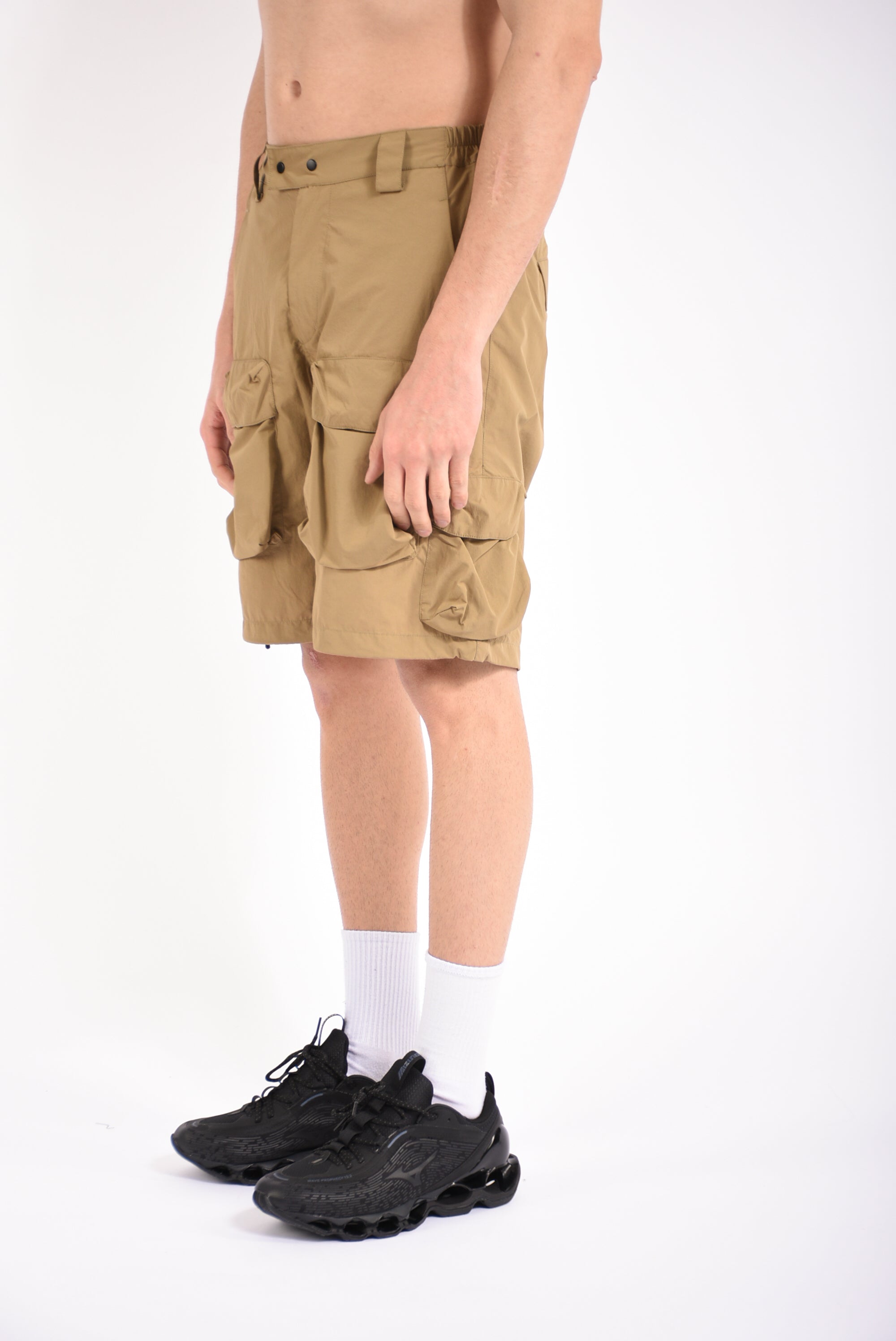 Bermuda cargo in nylon